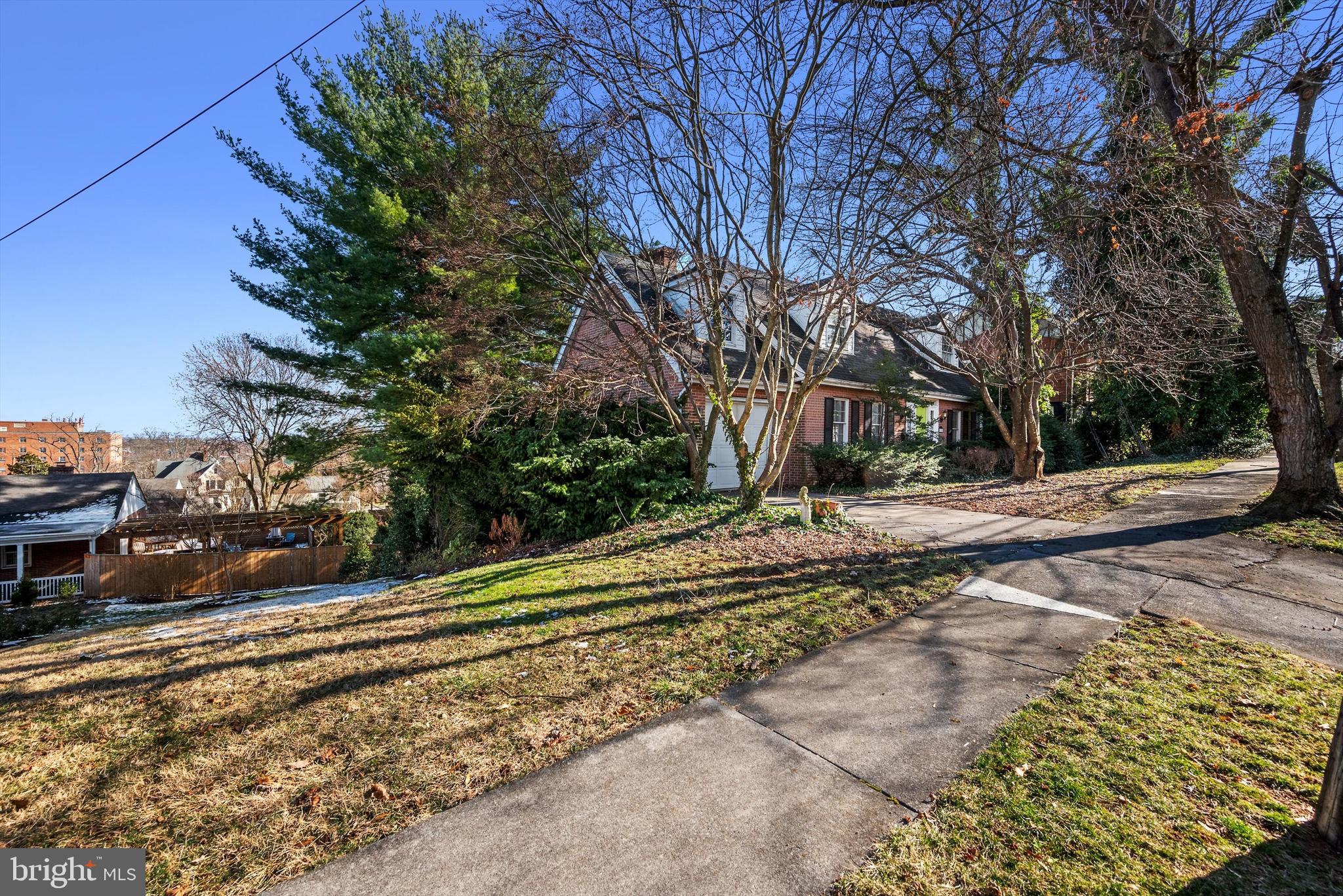 WINCHESTER - Residential