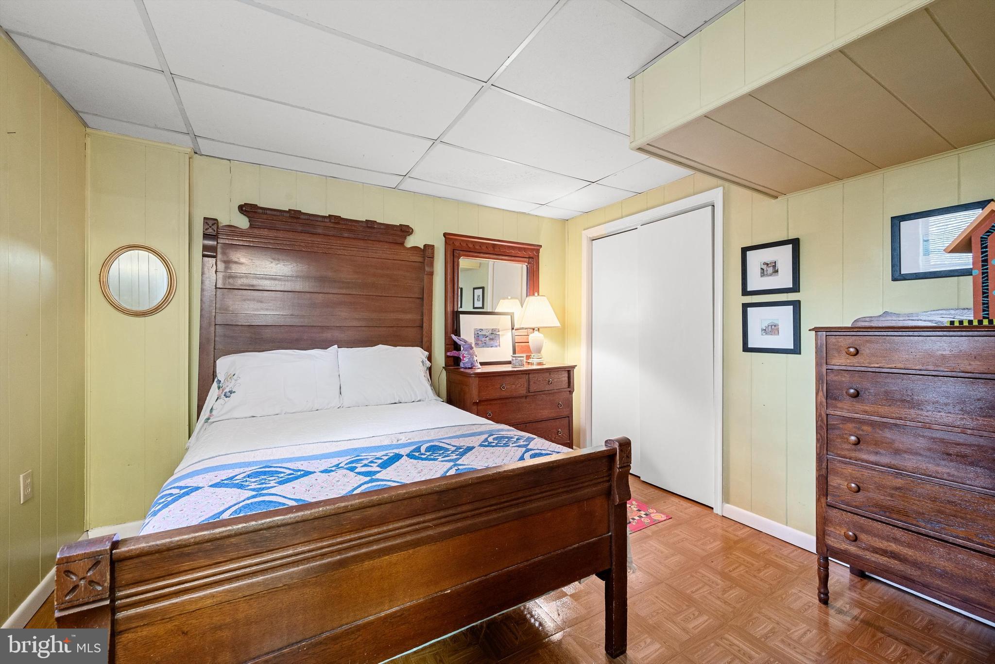 WINCHESTER - Residential