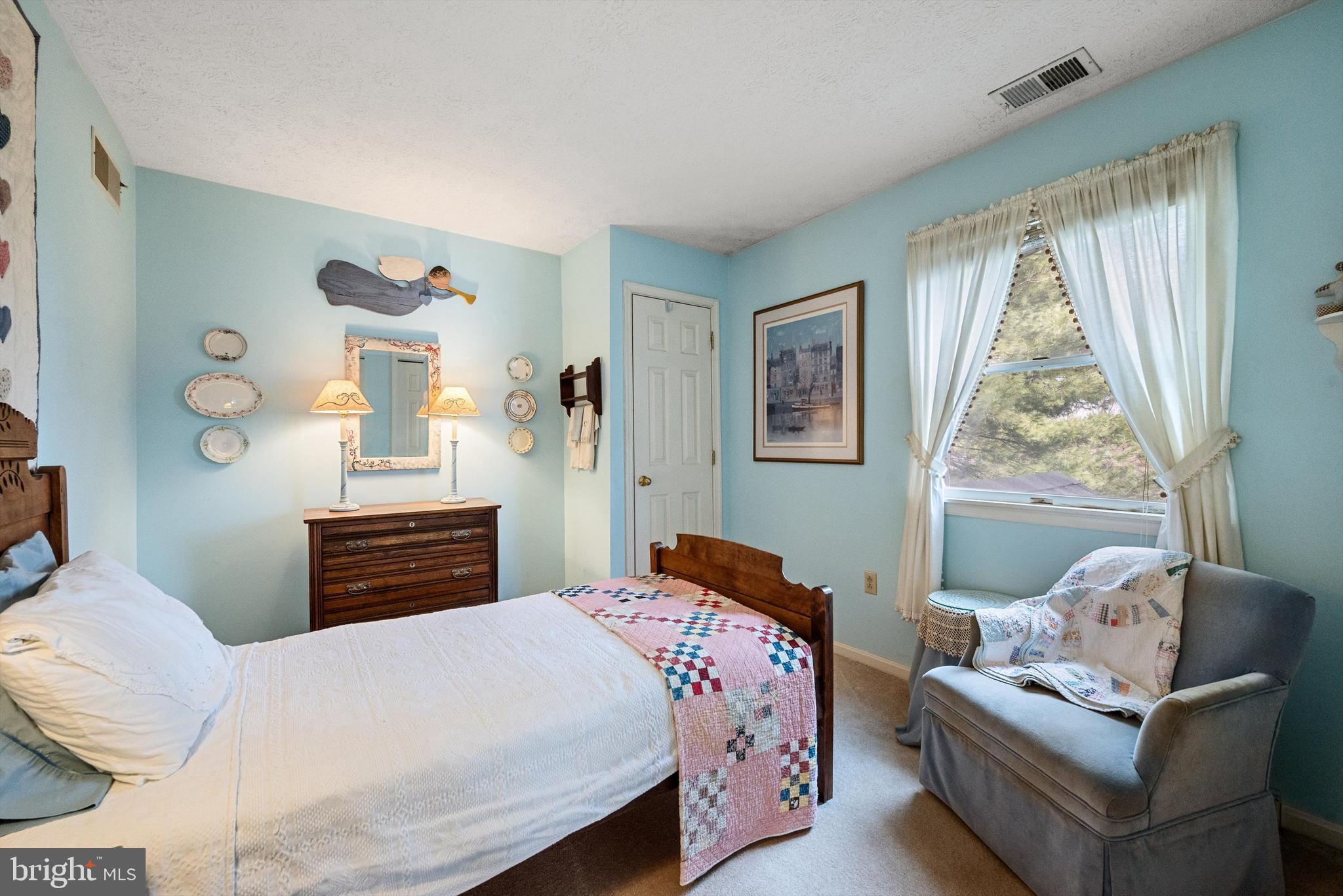 WINCHESTER - Residential