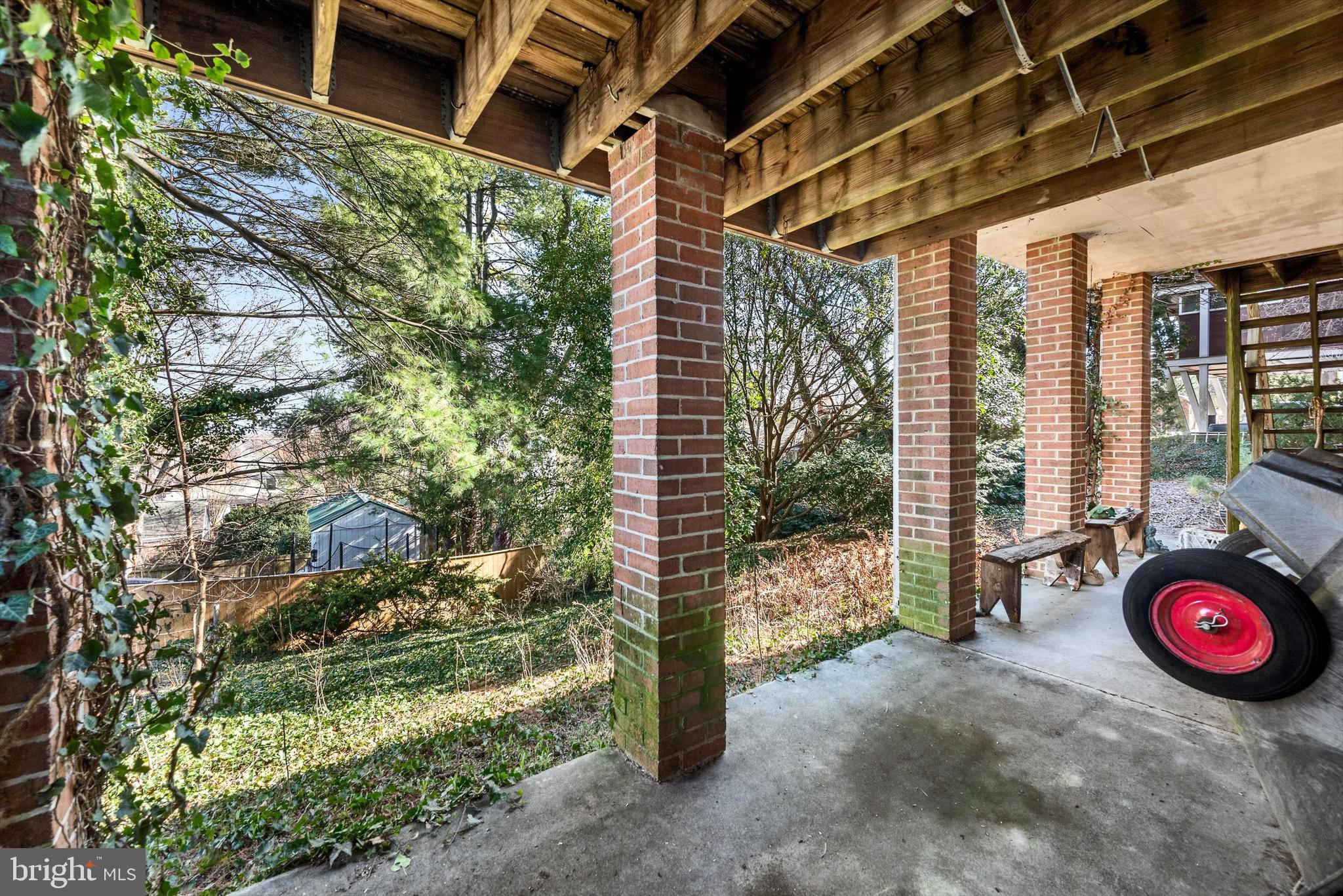 WINCHESTER - Residential