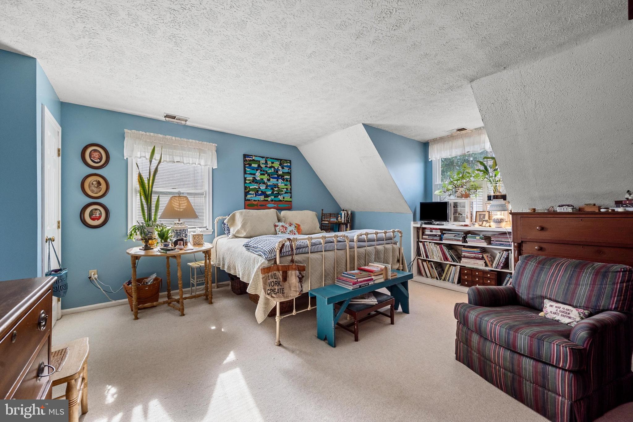 WINCHESTER - Residential