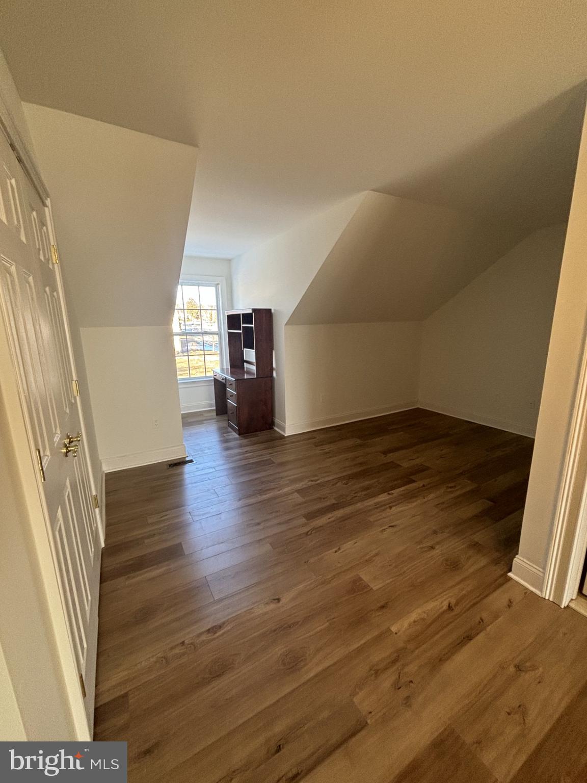 KENLIN VILLAGE - Residential Lease