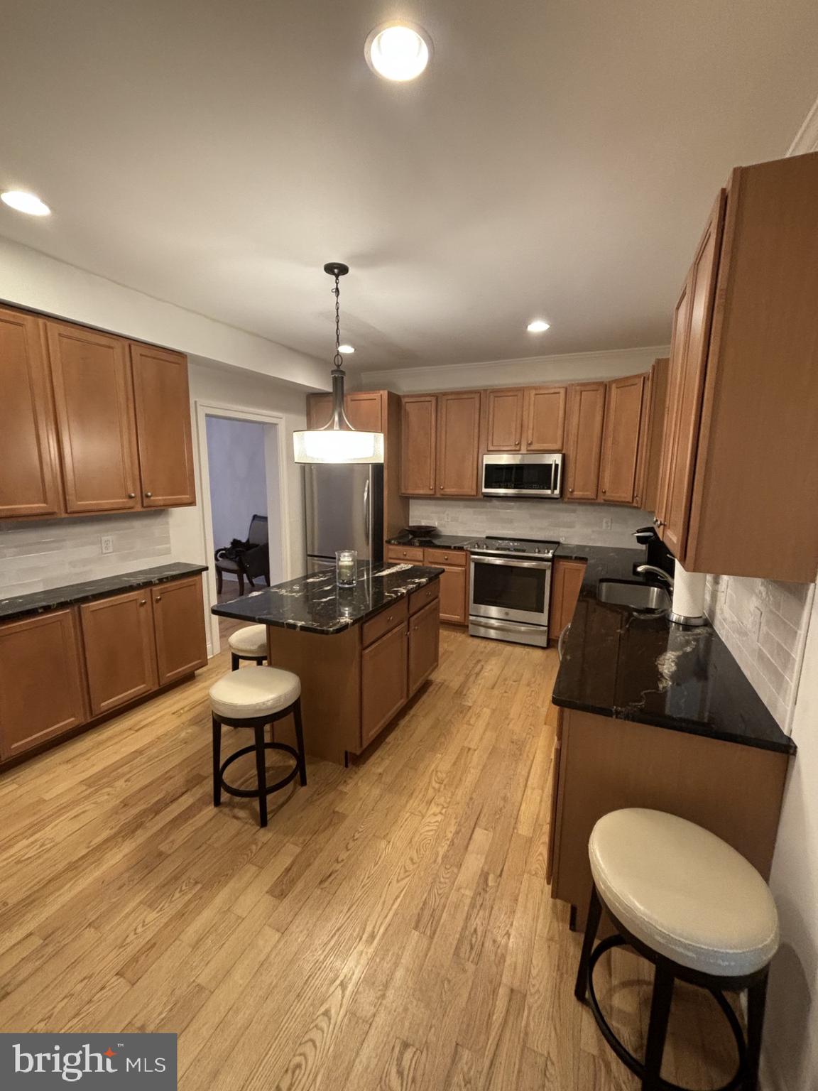 KENLIN VILLAGE - Residential Lease