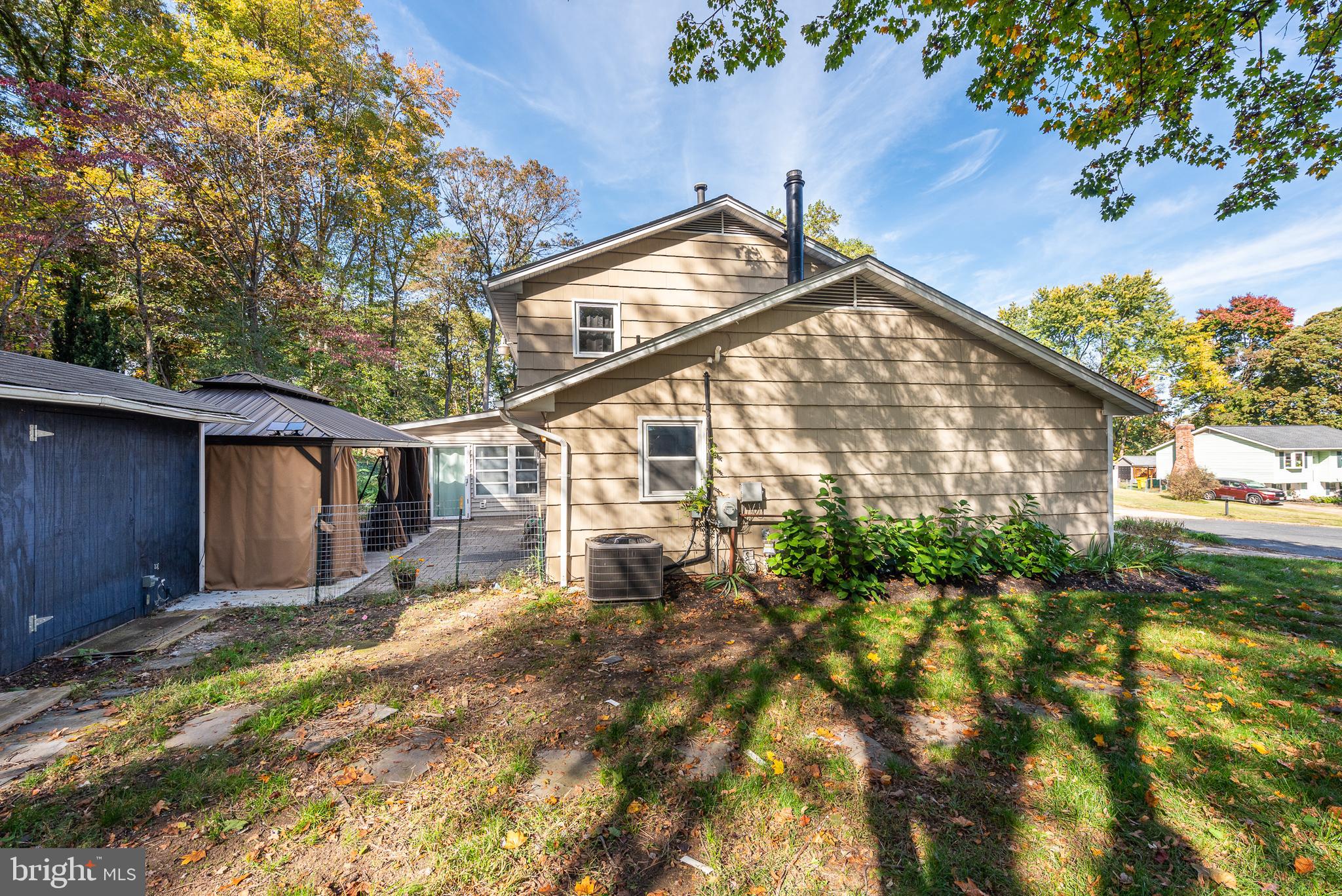 MILLERSVILLE - Residential