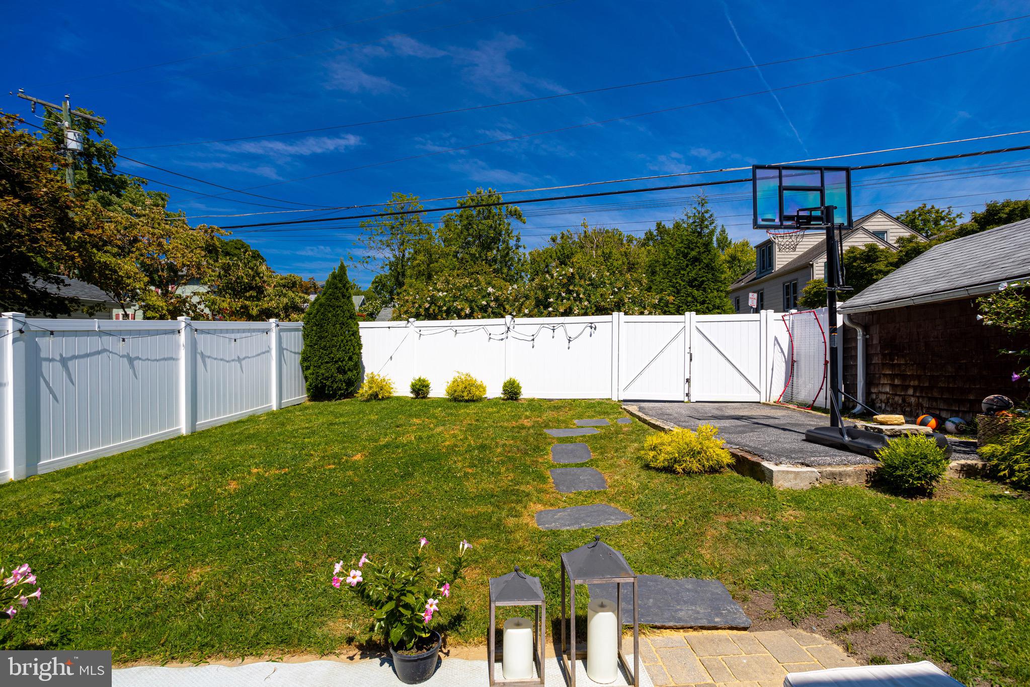 WEST TOWSON - Residential