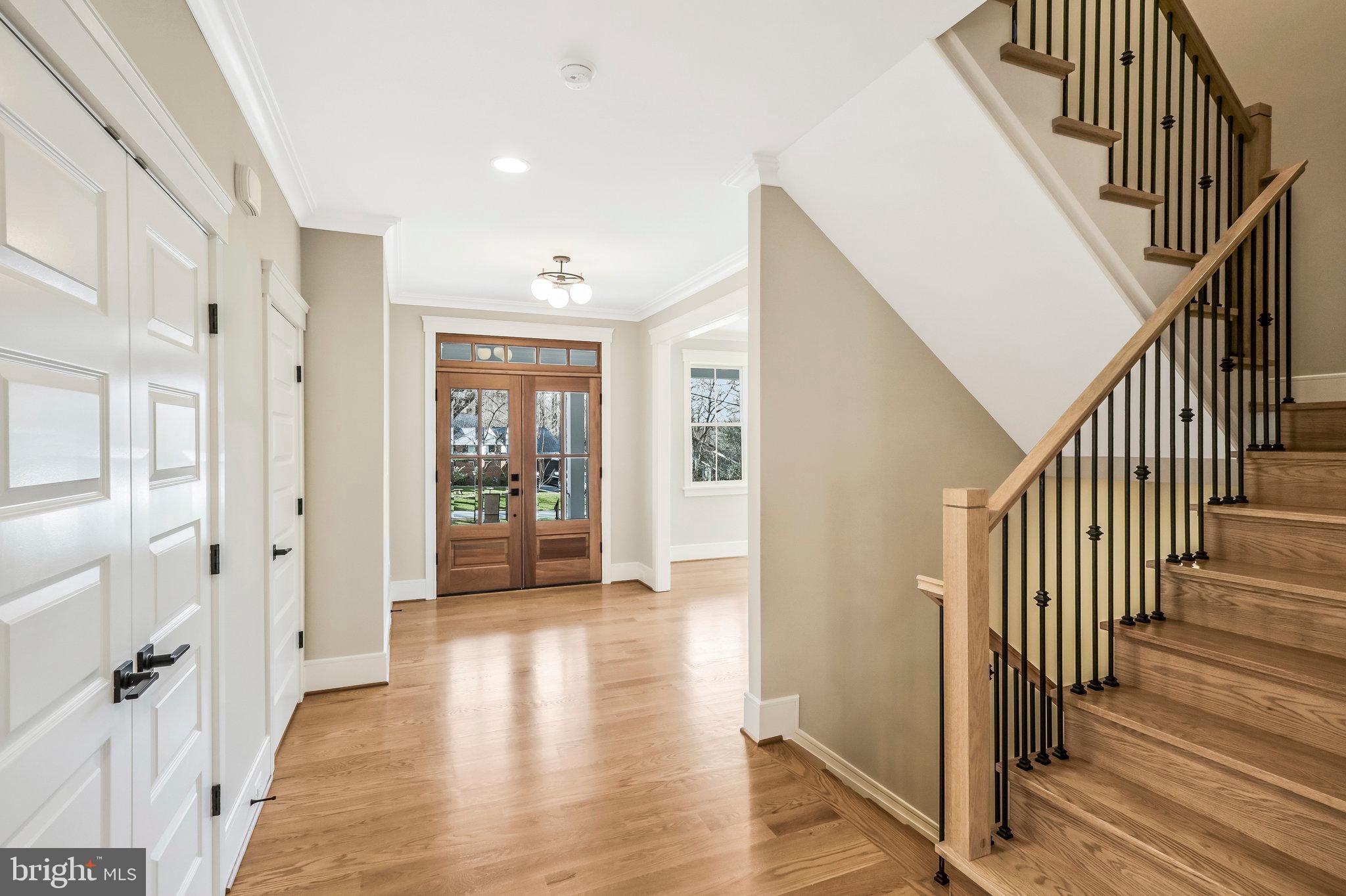 PIMMIT HILLS - Residential