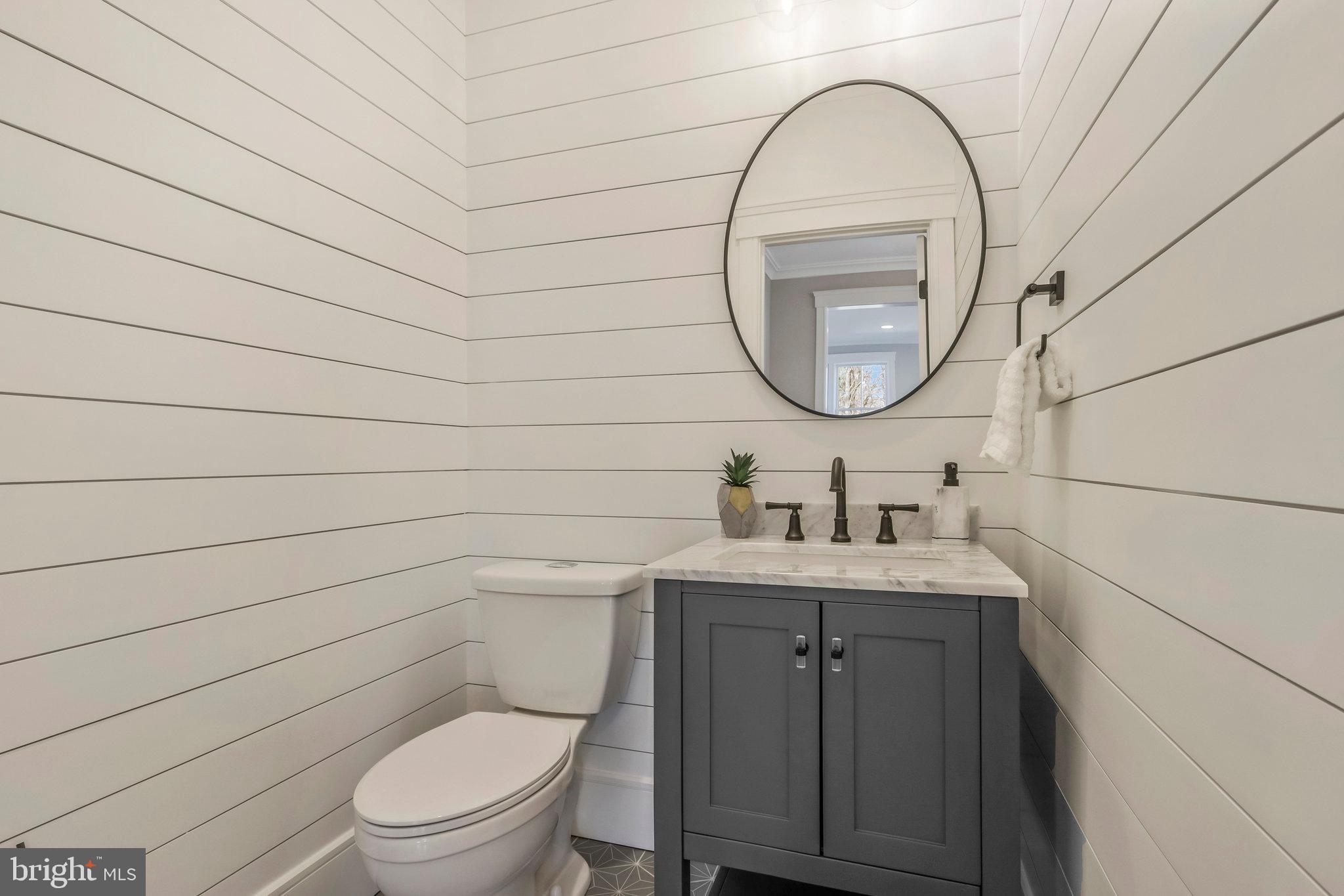 PIMMIT HILLS - Residential