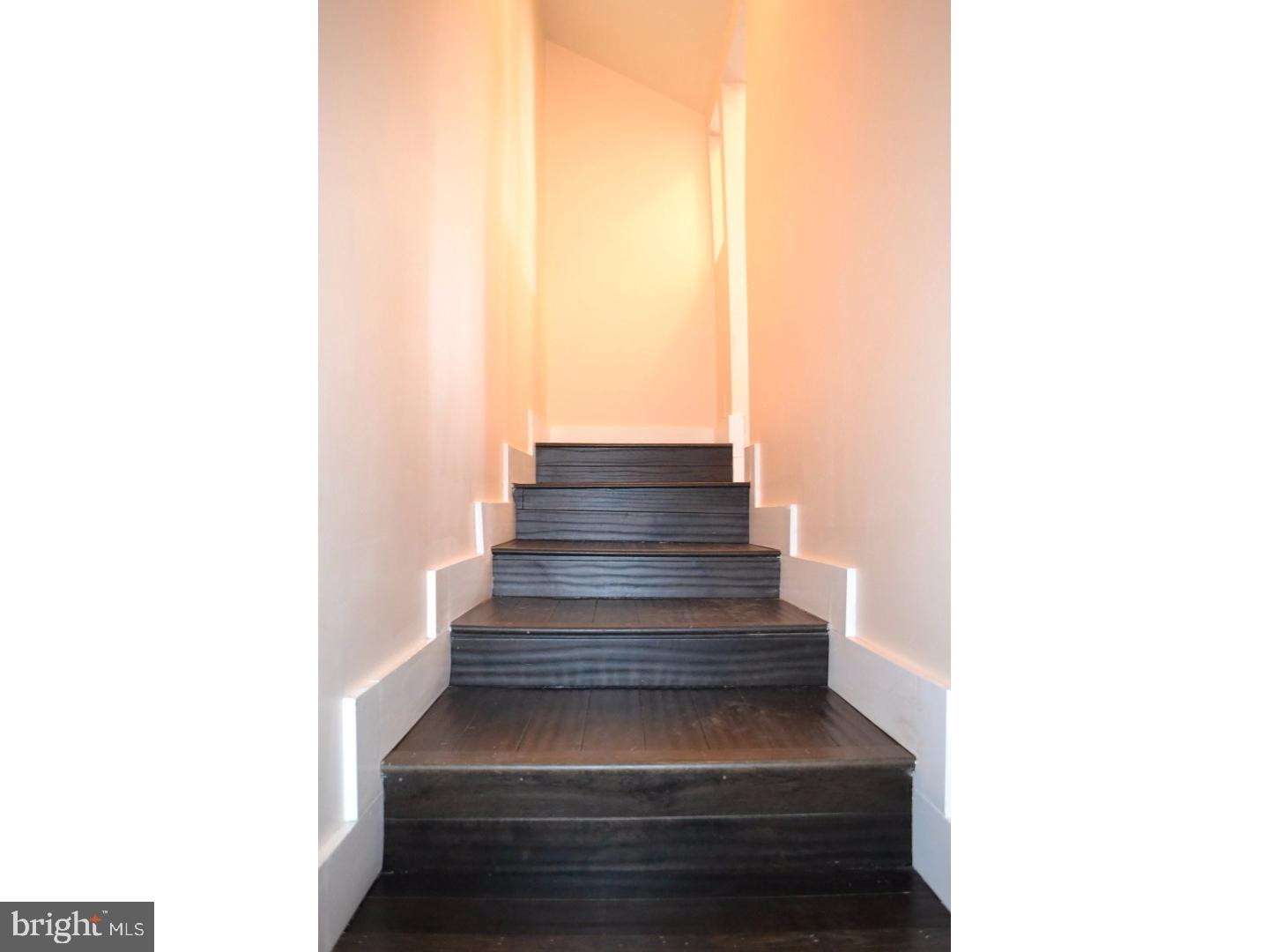 WASHINGTON SQ WEST - Residential