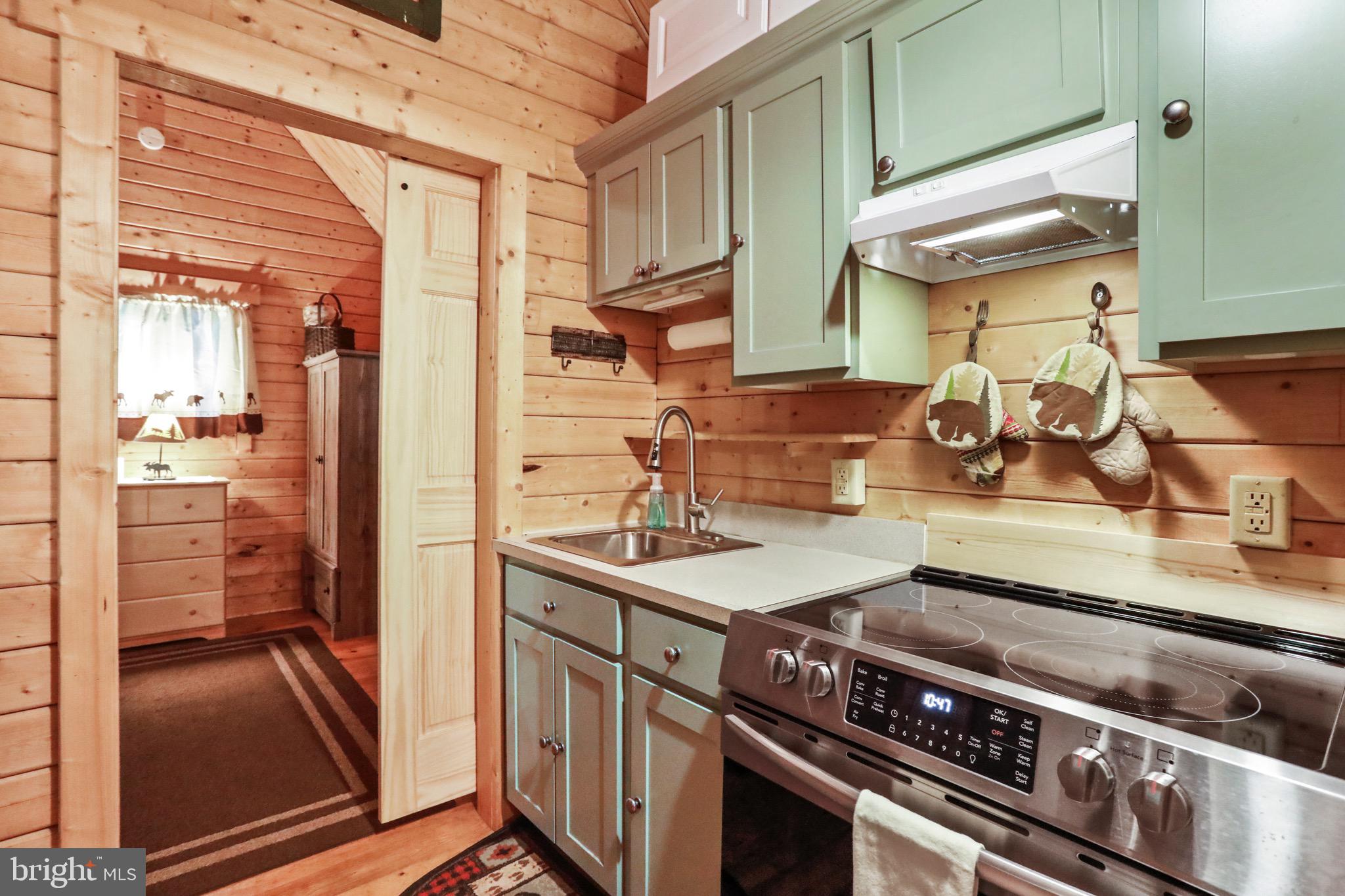 ROUSE MOUNTAIN - Residential