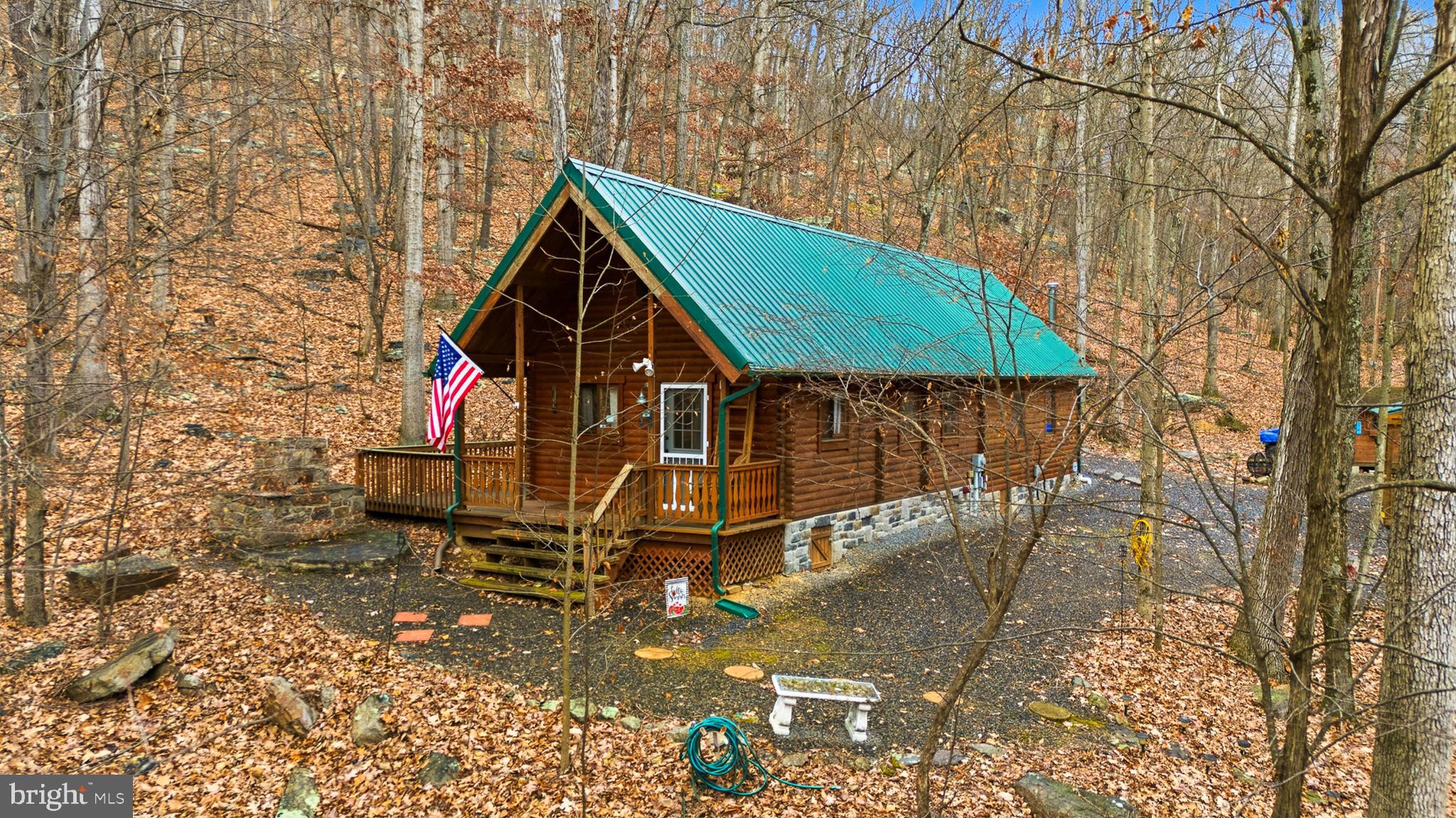 ROUSE MOUNTAIN - Residential