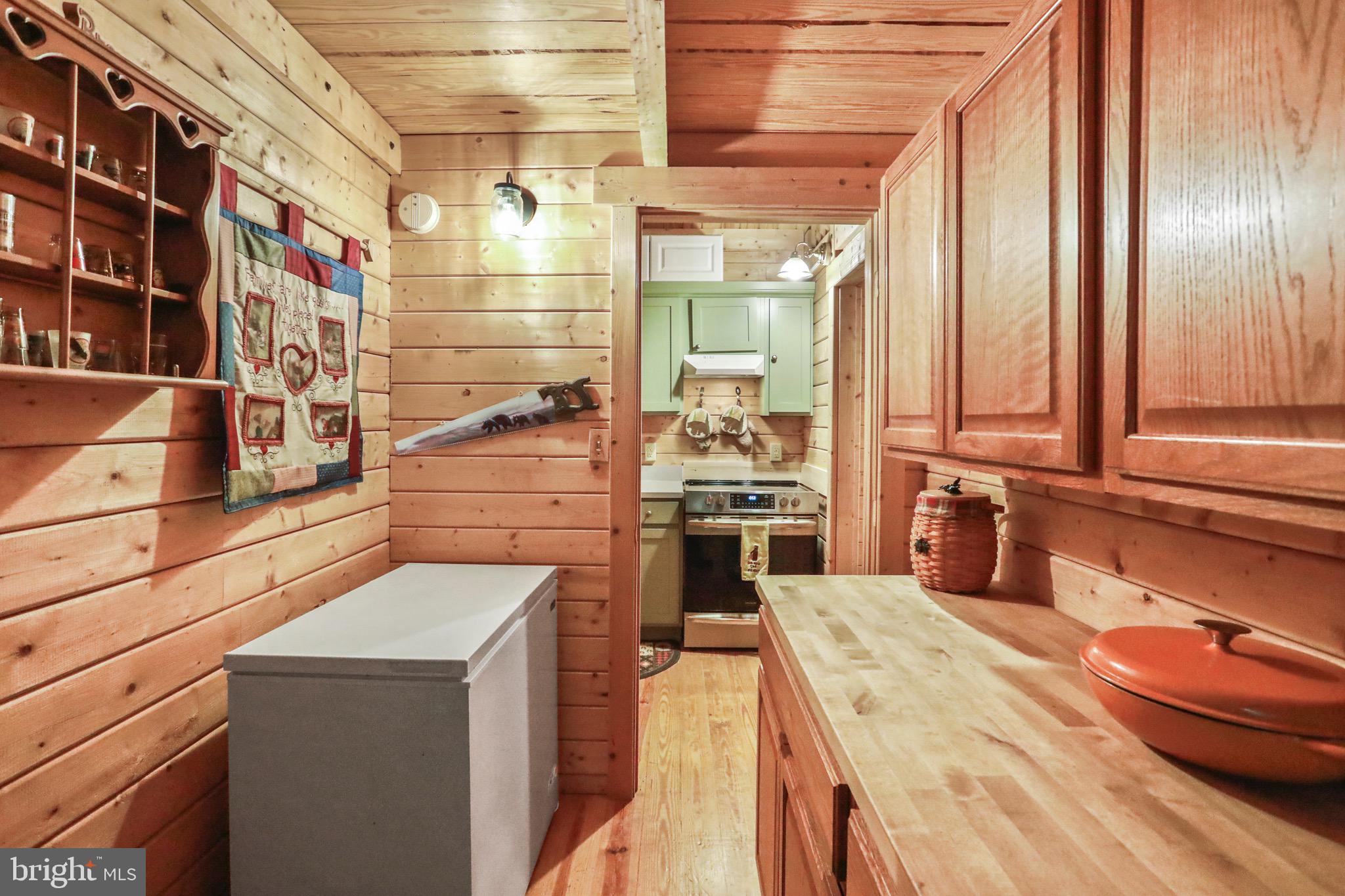 ROUSE MOUNTAIN - Residential