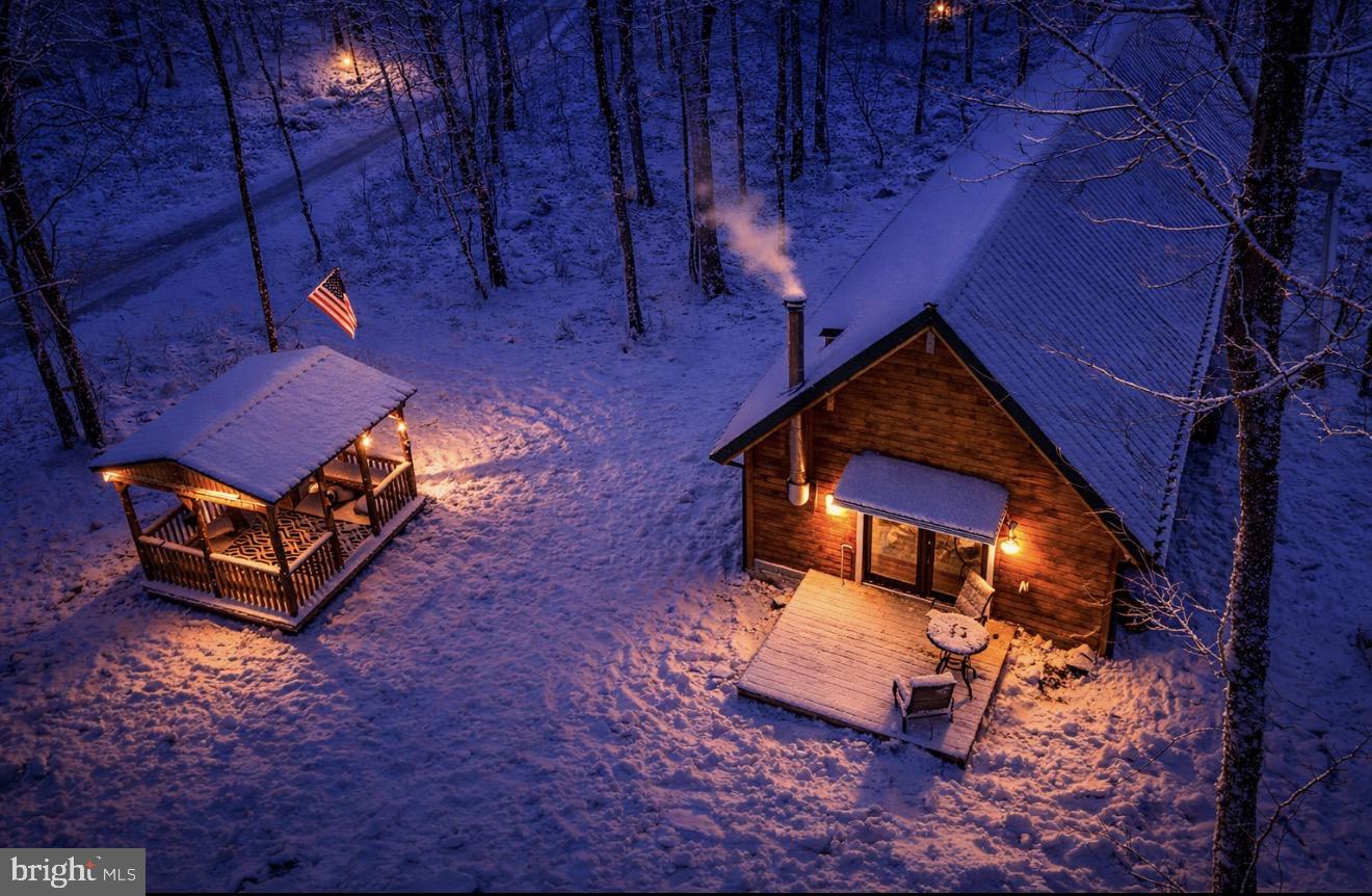 ROUSE MOUNTAIN - Residential