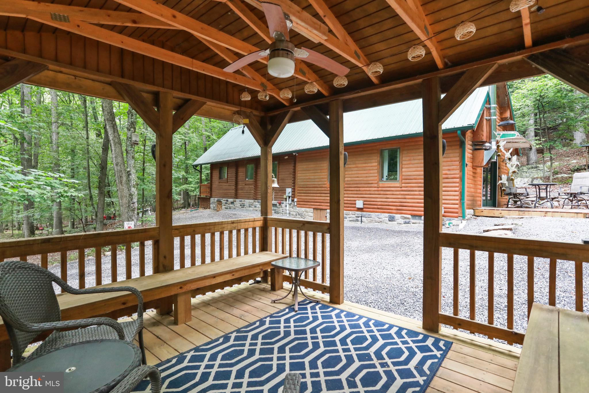 ROUSE MOUNTAIN - Residential