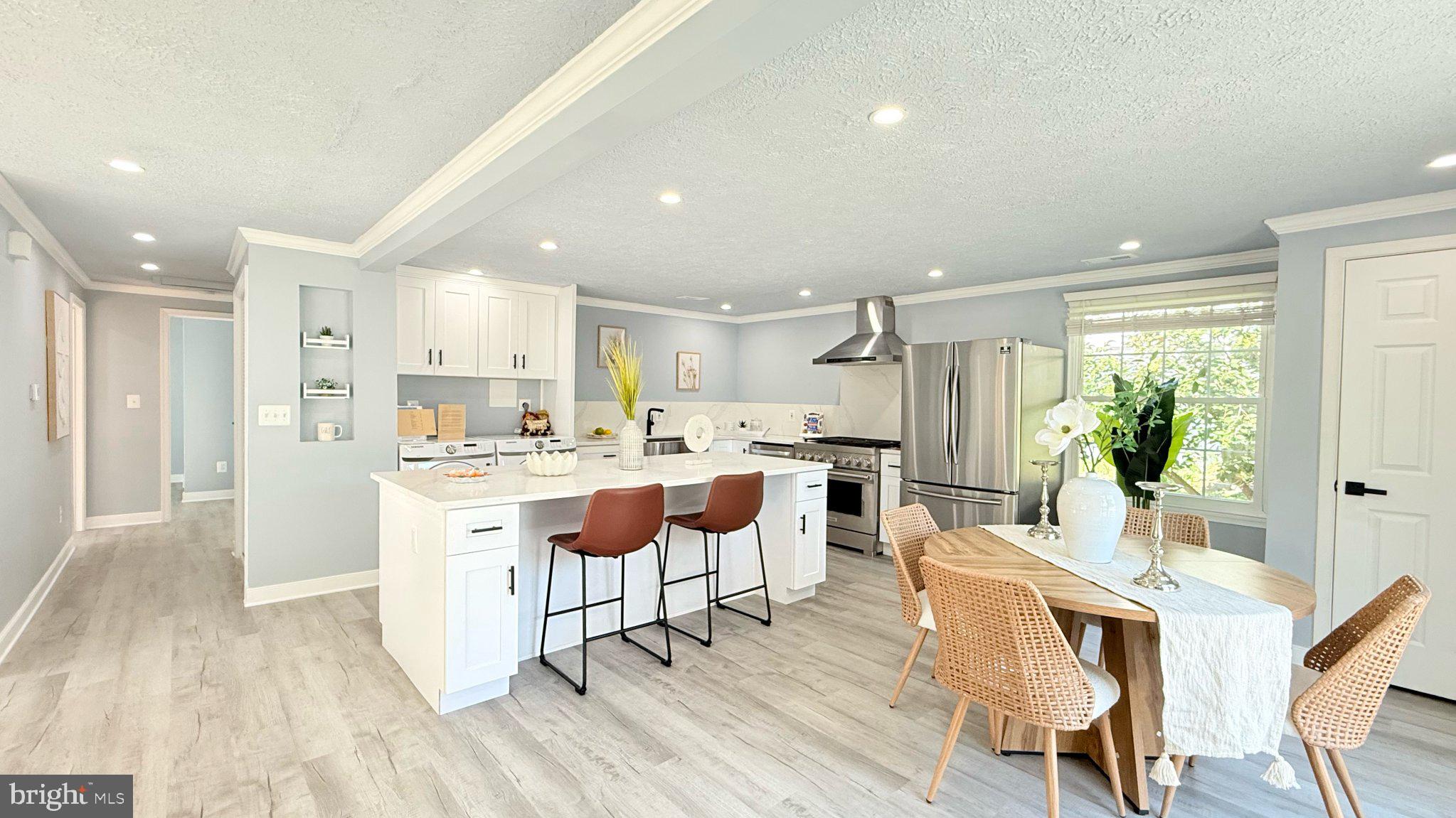 5364 LAURA BELLE LANE