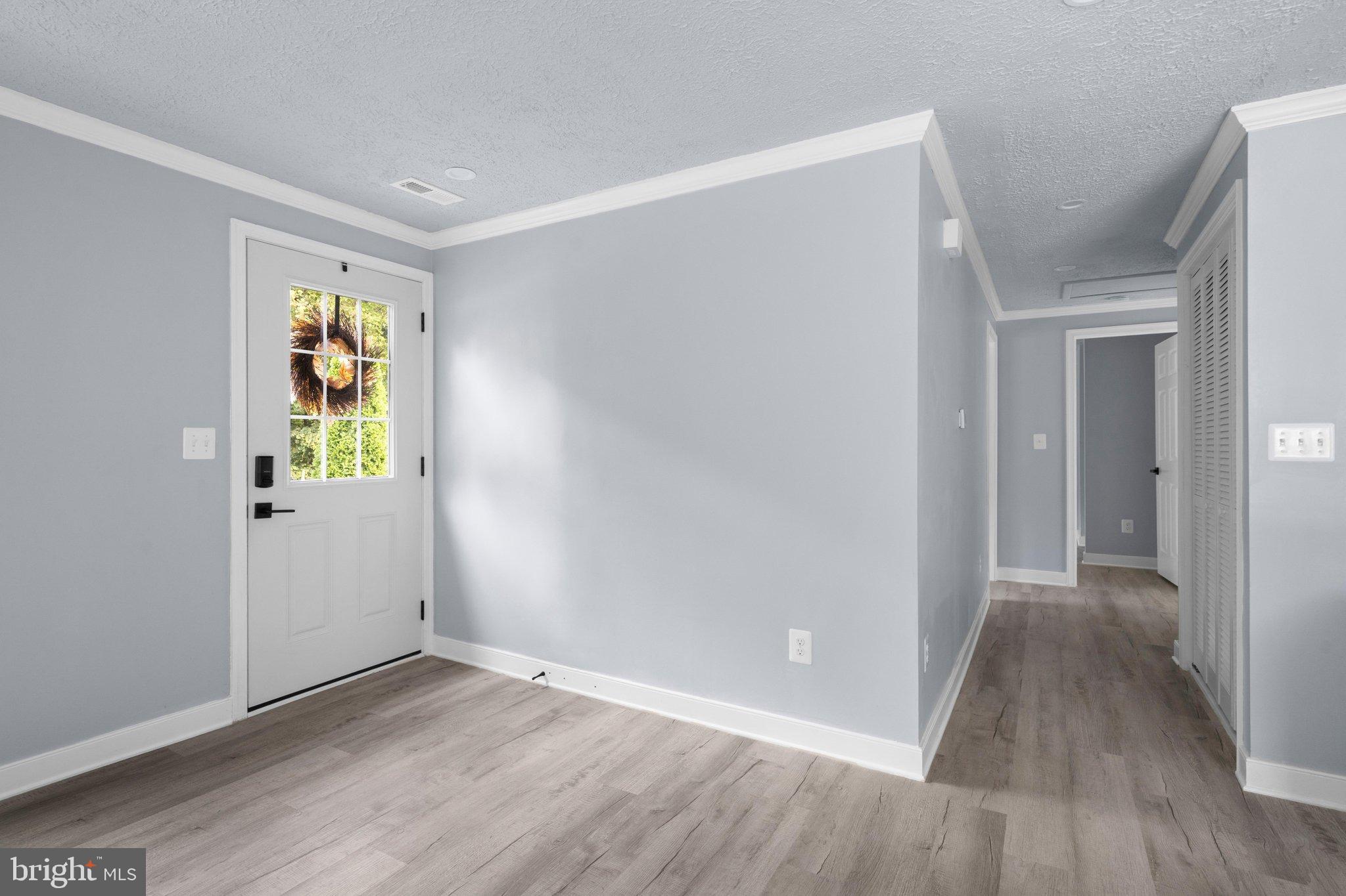 5364 LAURA BELLE LANE