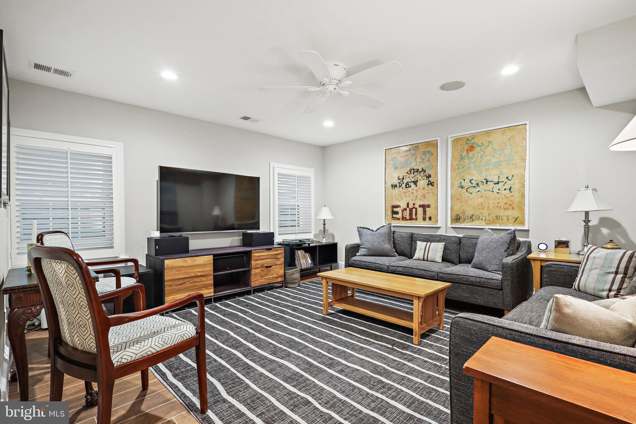 DEL RAY - Residential