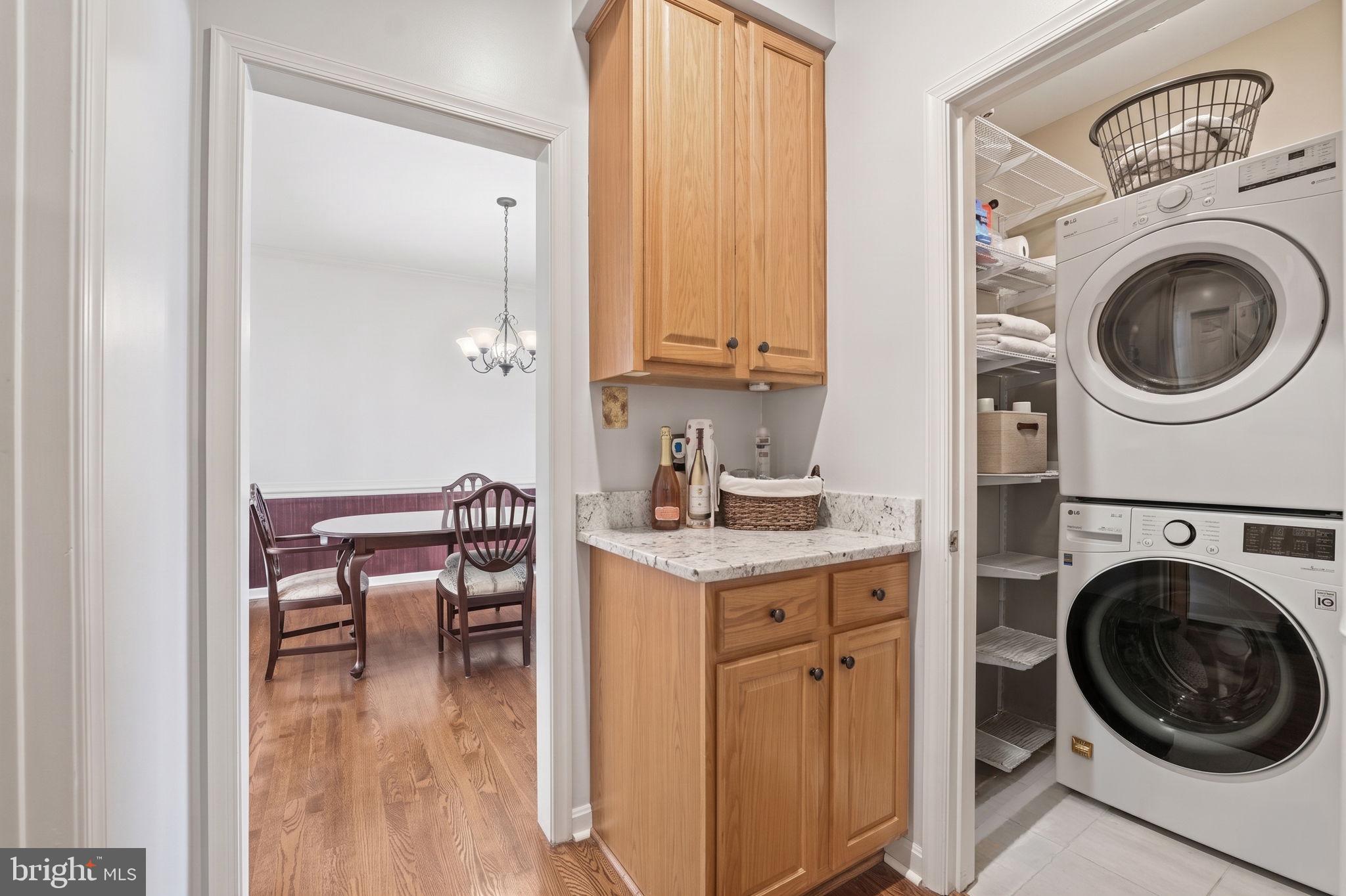 MEADOWBROOK WOODS - Residential