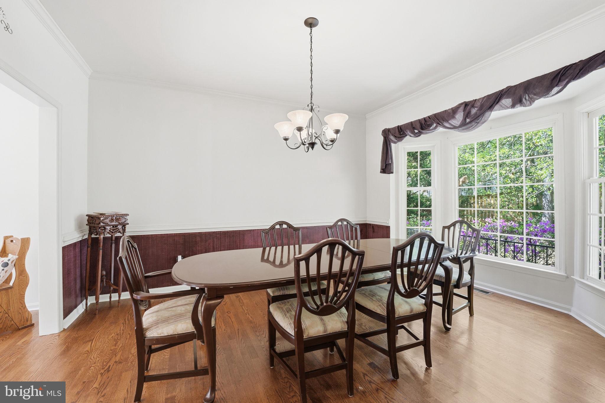 MEADOWBROOK WOODS - Residential