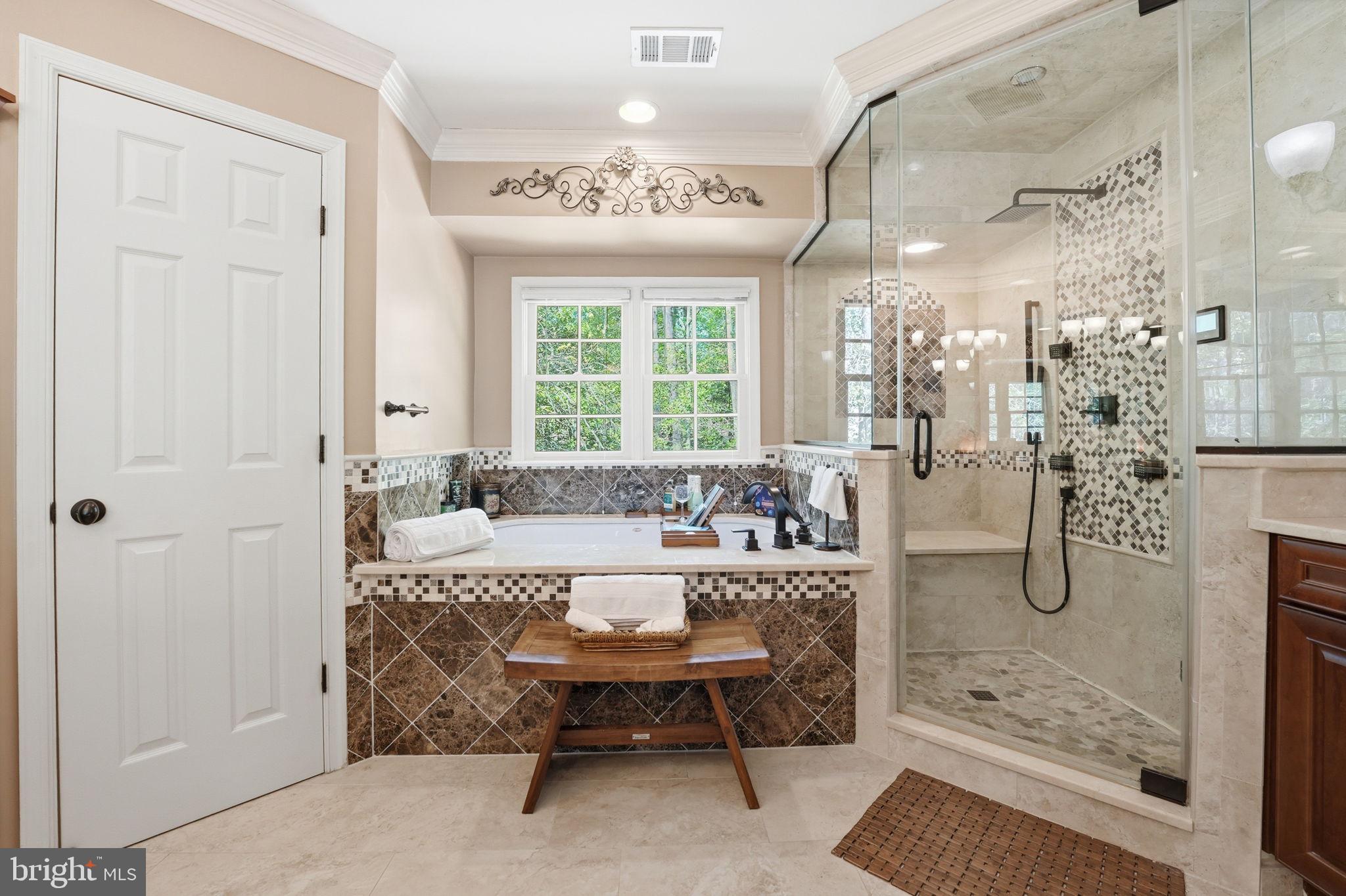 MEADOWBROOK WOODS - Residential