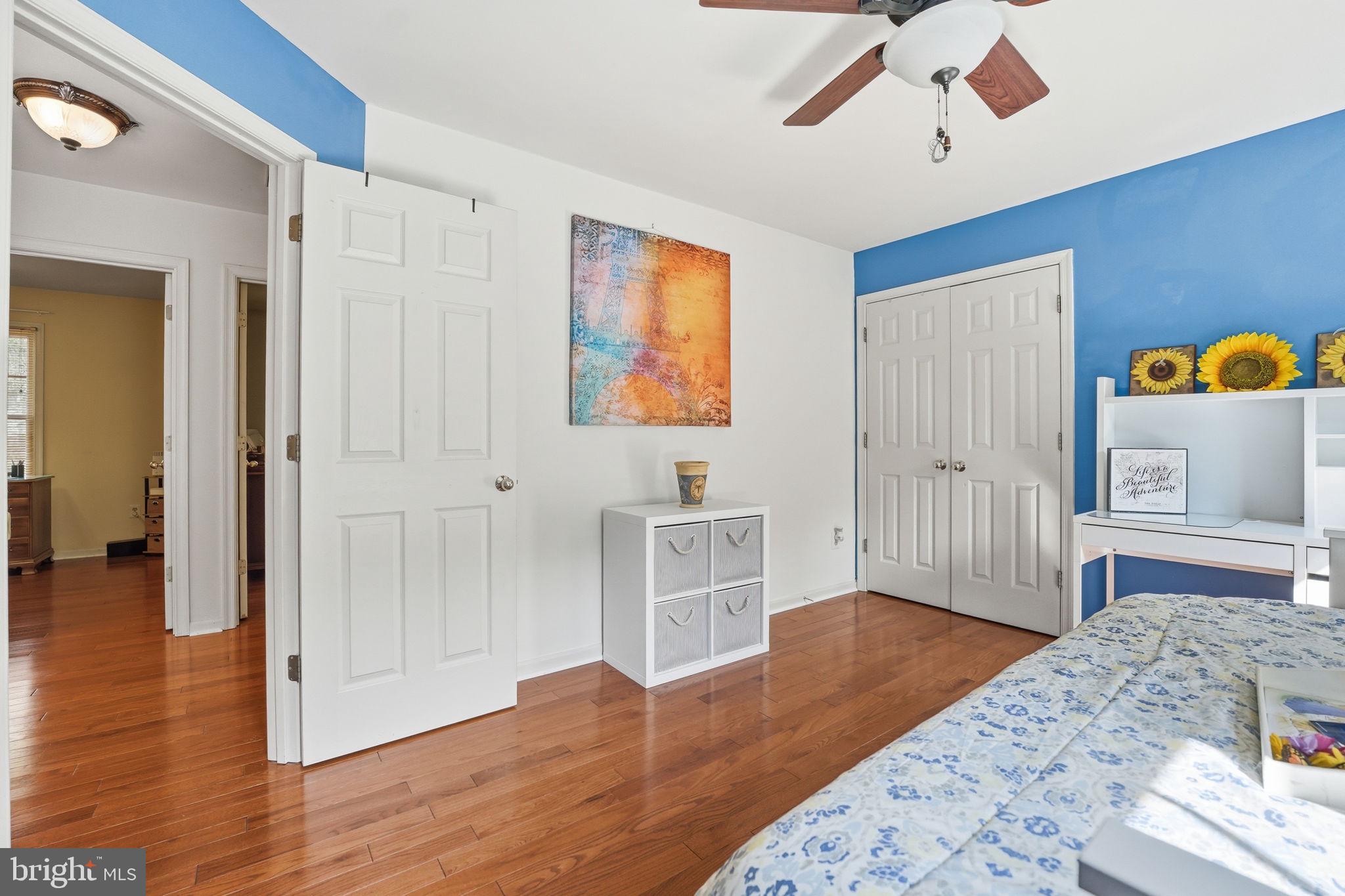 MEADOWBROOK WOODS - Residential