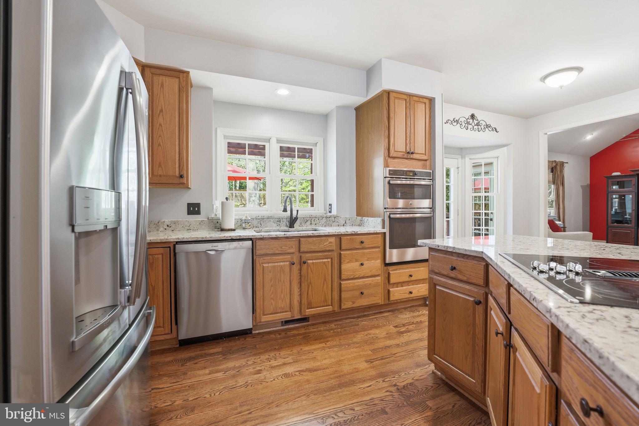 MEADOWBROOK WOODS - Residential