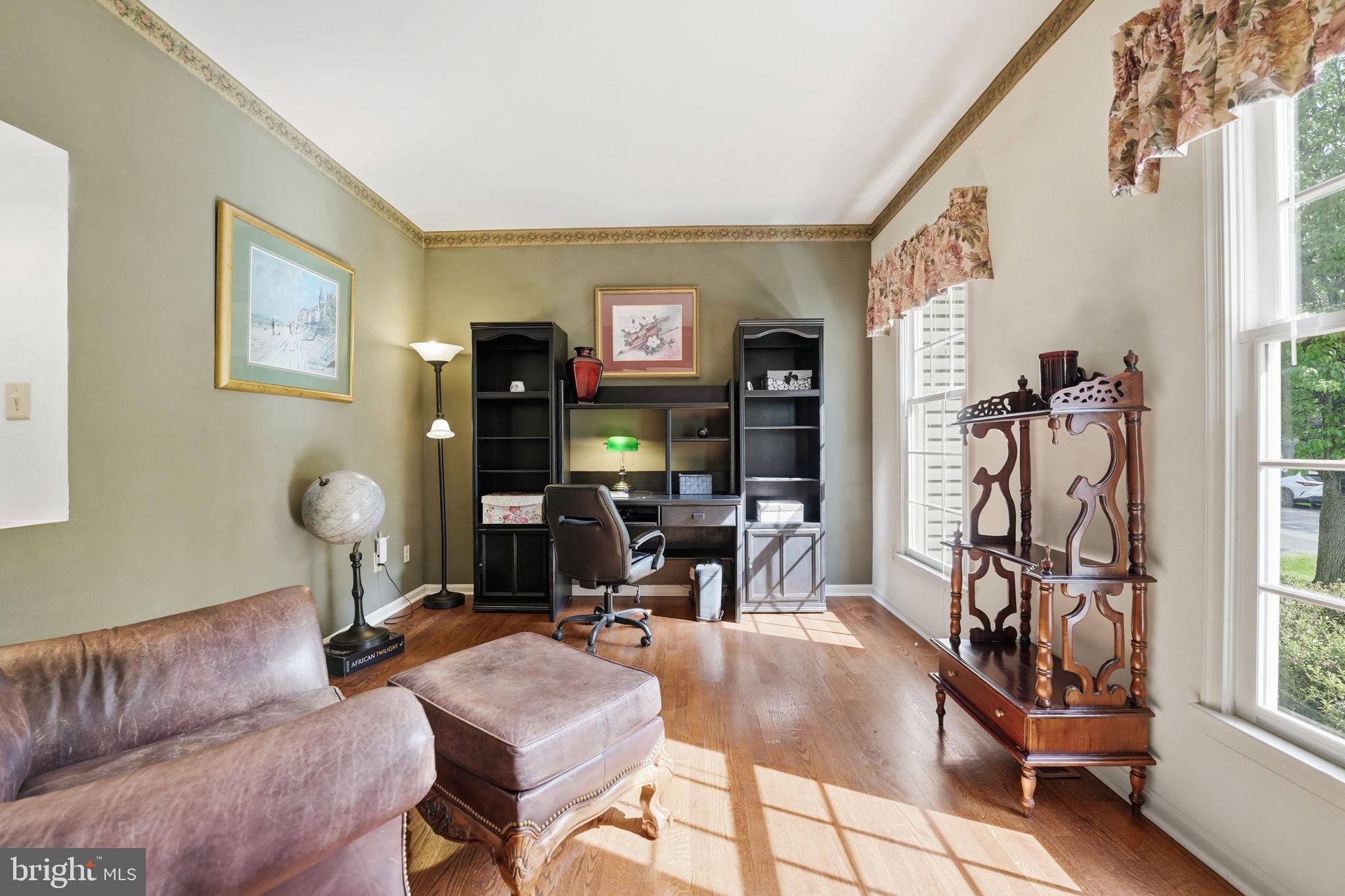 MEADOWBROOK WOODS - Residential