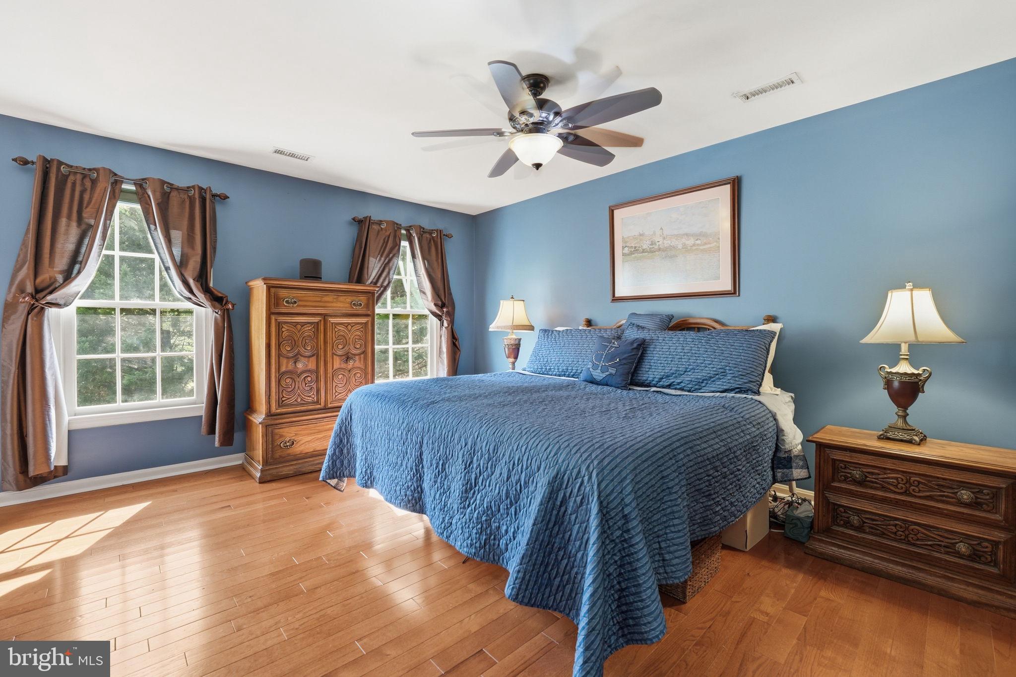 MEADOWBROOK WOODS - Residential