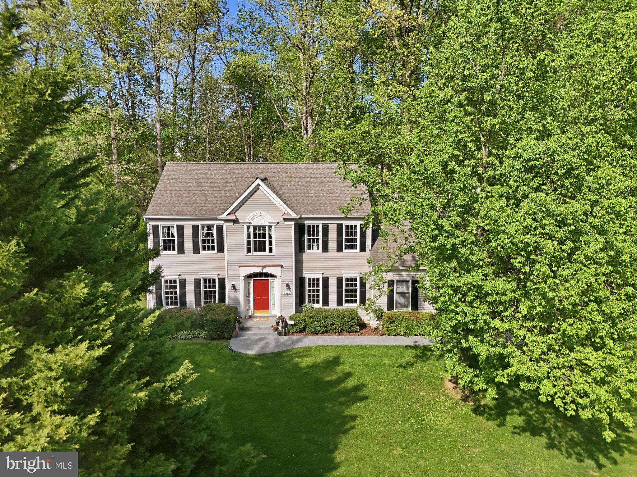 MEADOWBROOK WOODS - Residential