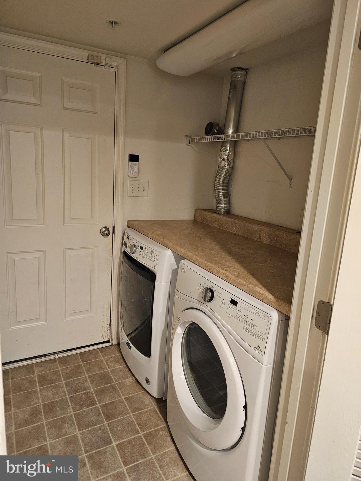 PERRY HALL - Residential