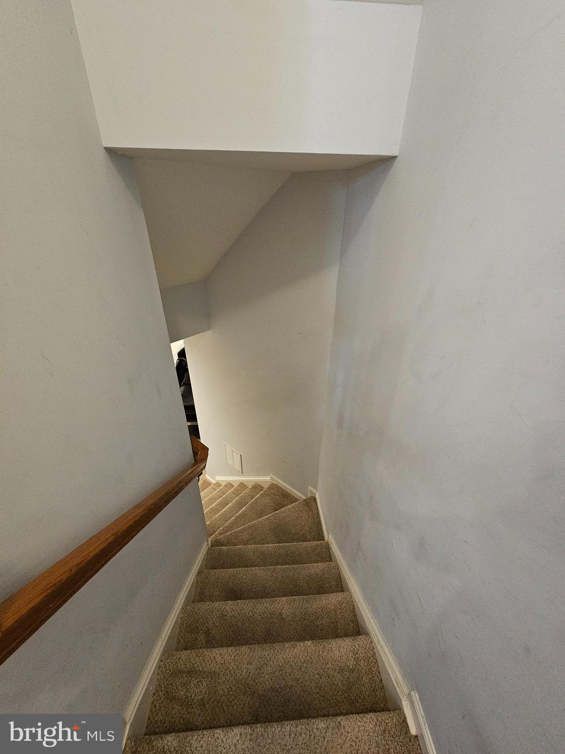 PERRY HALL - Residential