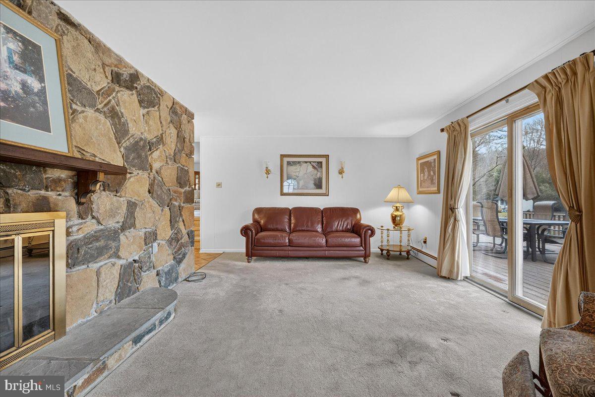 ROLLINWOOD - Residential