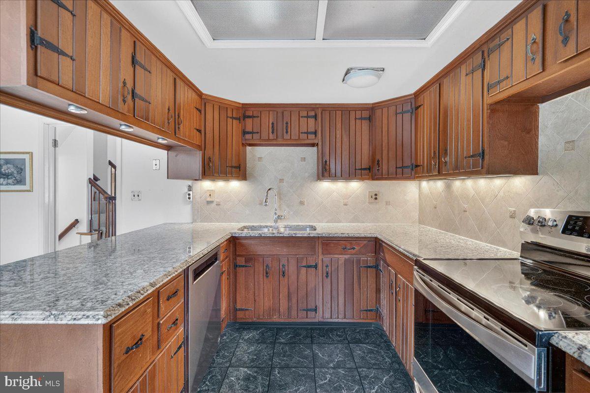 ROLLINWOOD - Residential