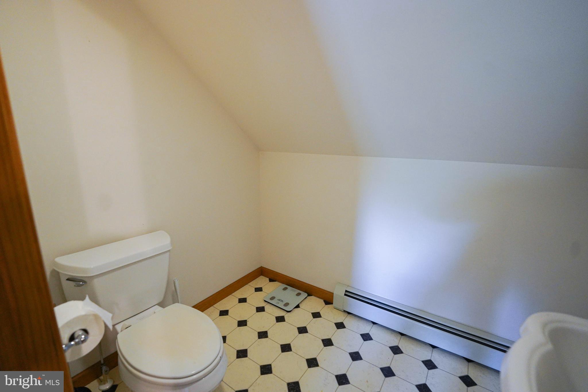 LAKE PINES - Residential