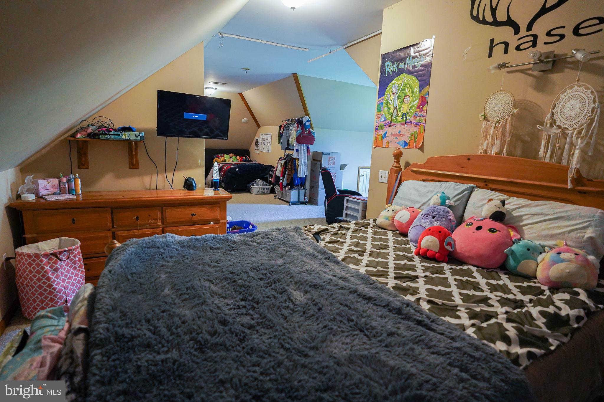 LAKE PINES - Residential