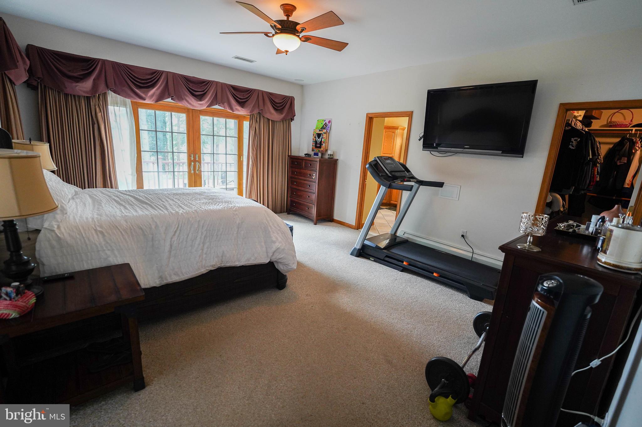 LAKE PINES - Residential