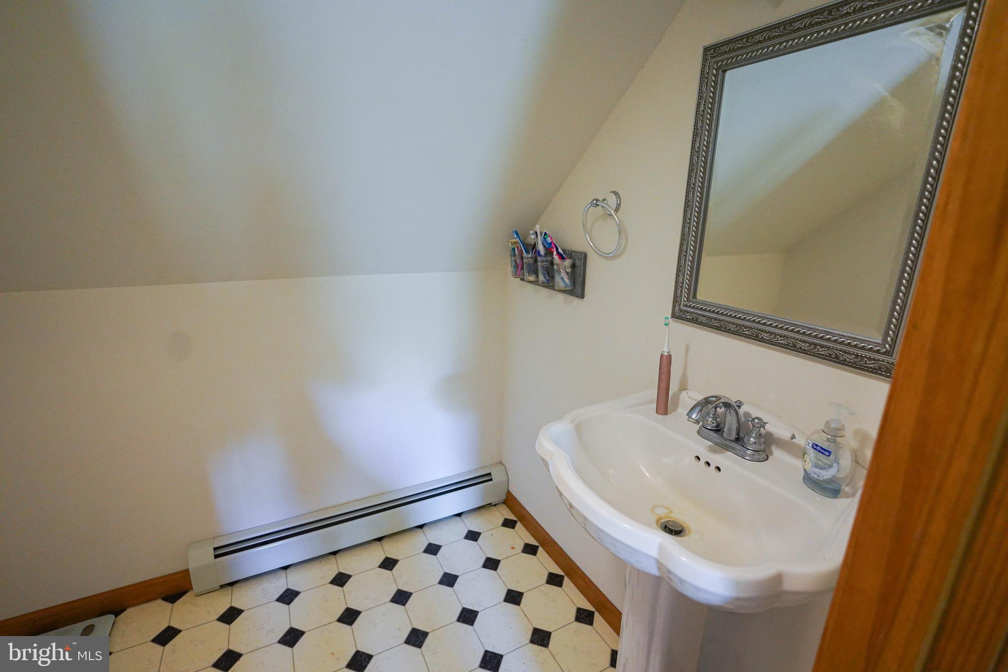 LAKE PINES - Residential