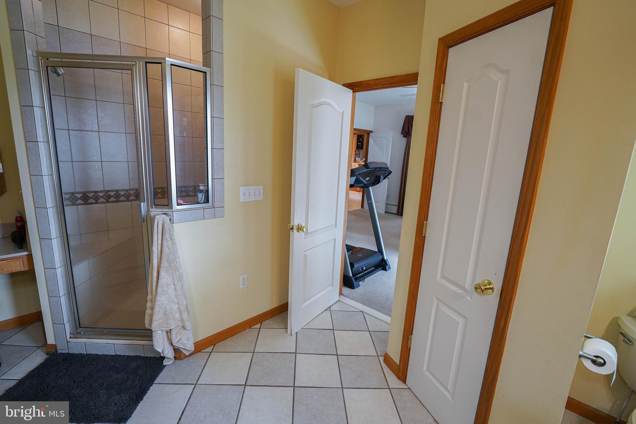 LAKE PINES - Residential