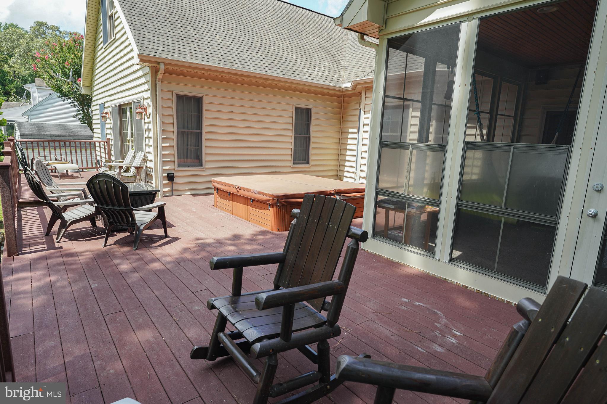 LAKE PINES - Residential