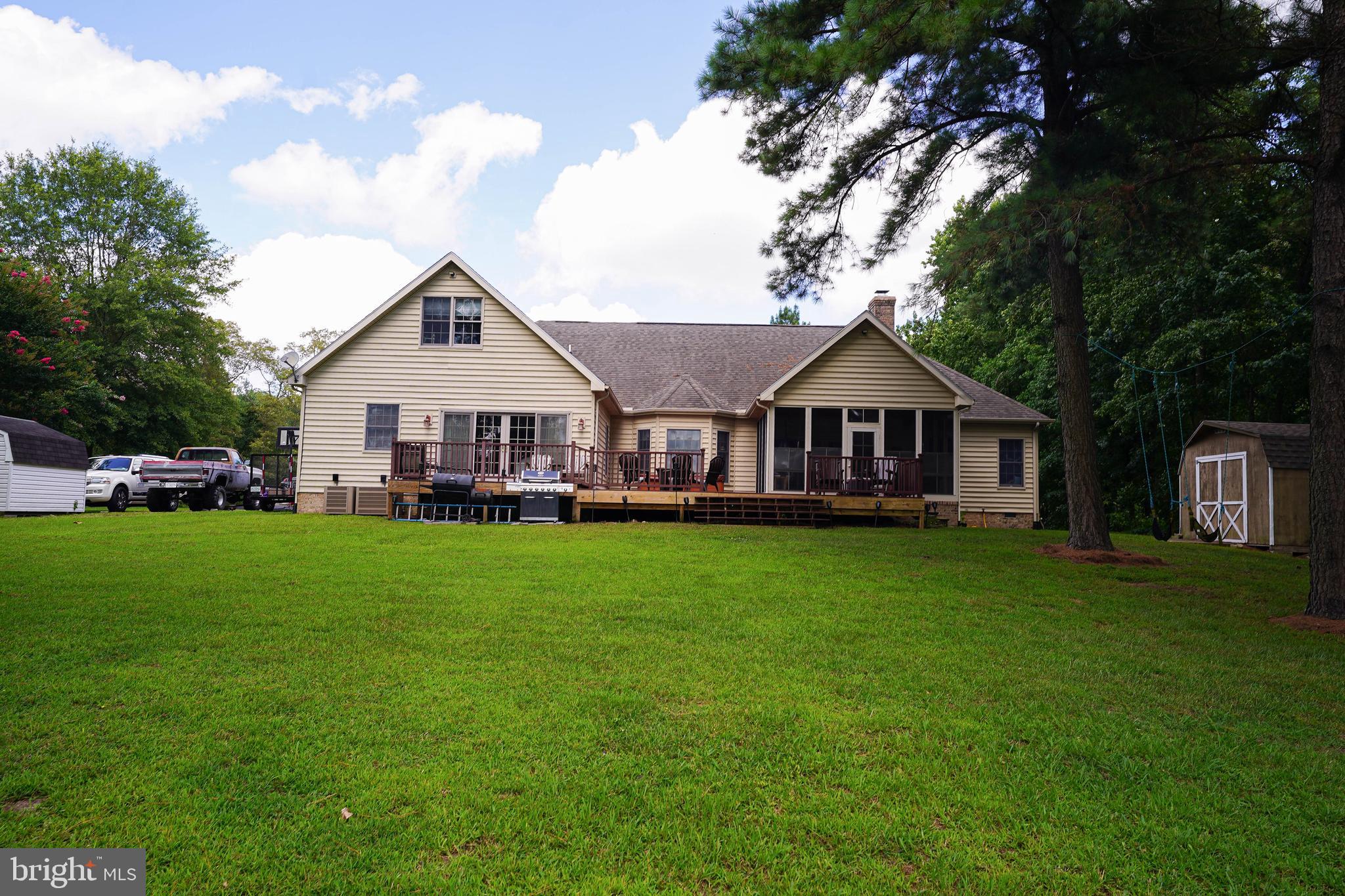 LAKE PINES - Residential