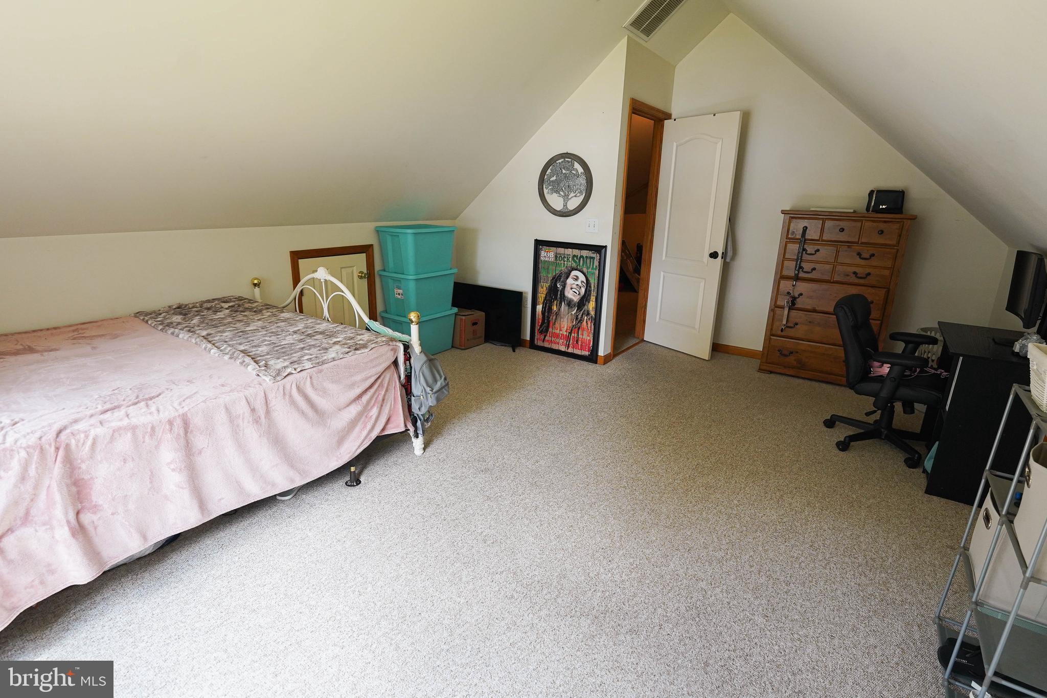 LAKE PINES - Residential