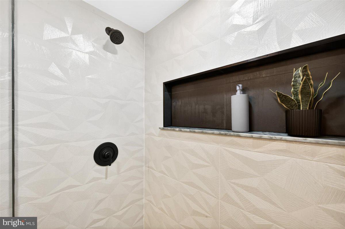 ROTONDA - Residential