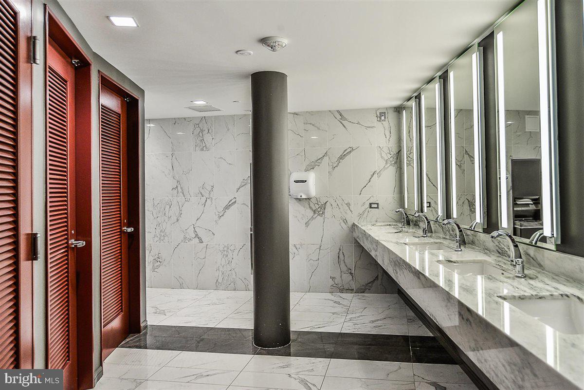 ROTONDA - Residential