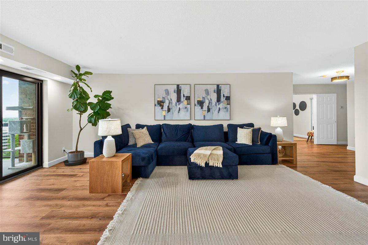 ROTONDA - Residential