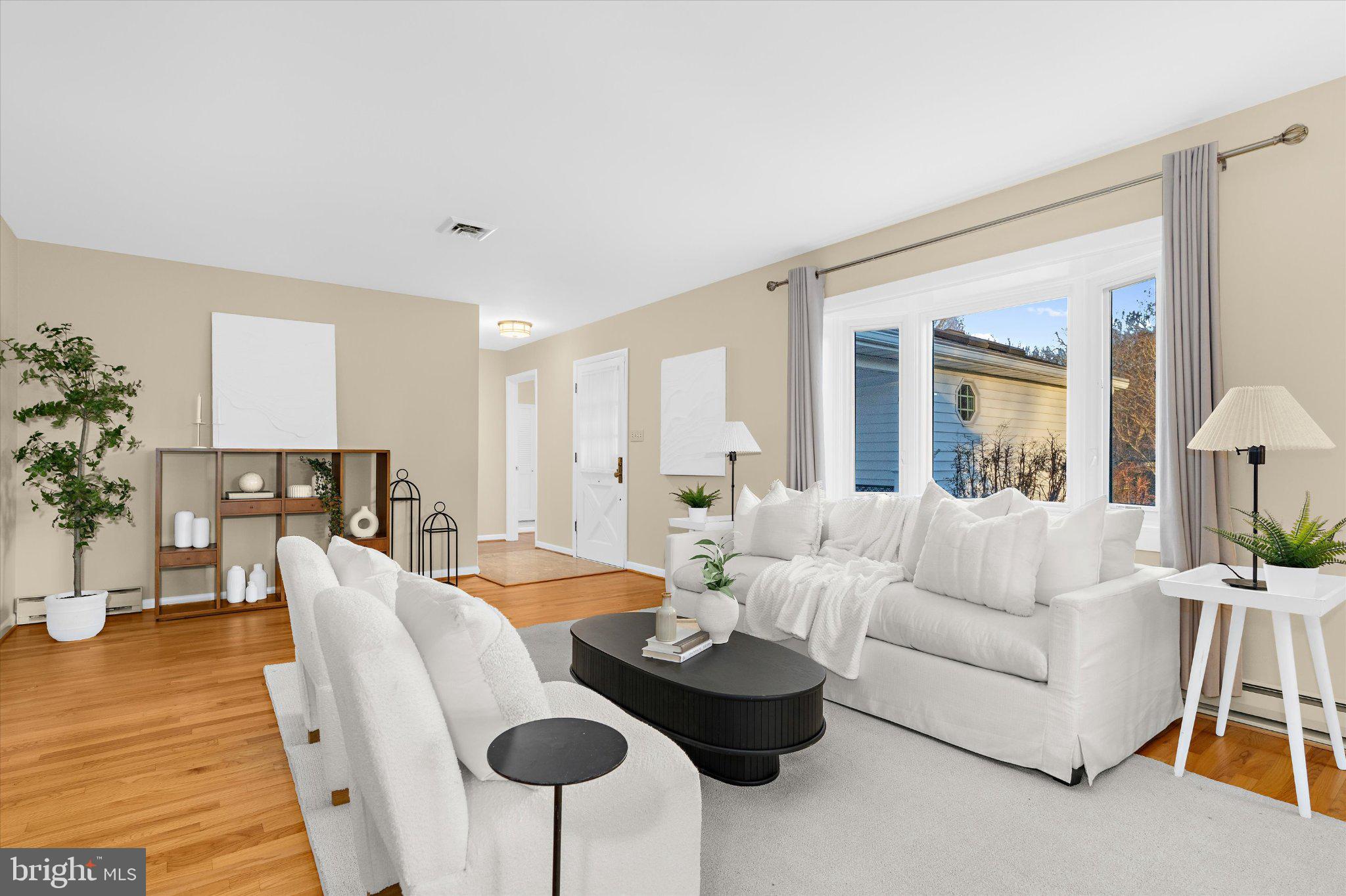 GLEN ARM - Residential