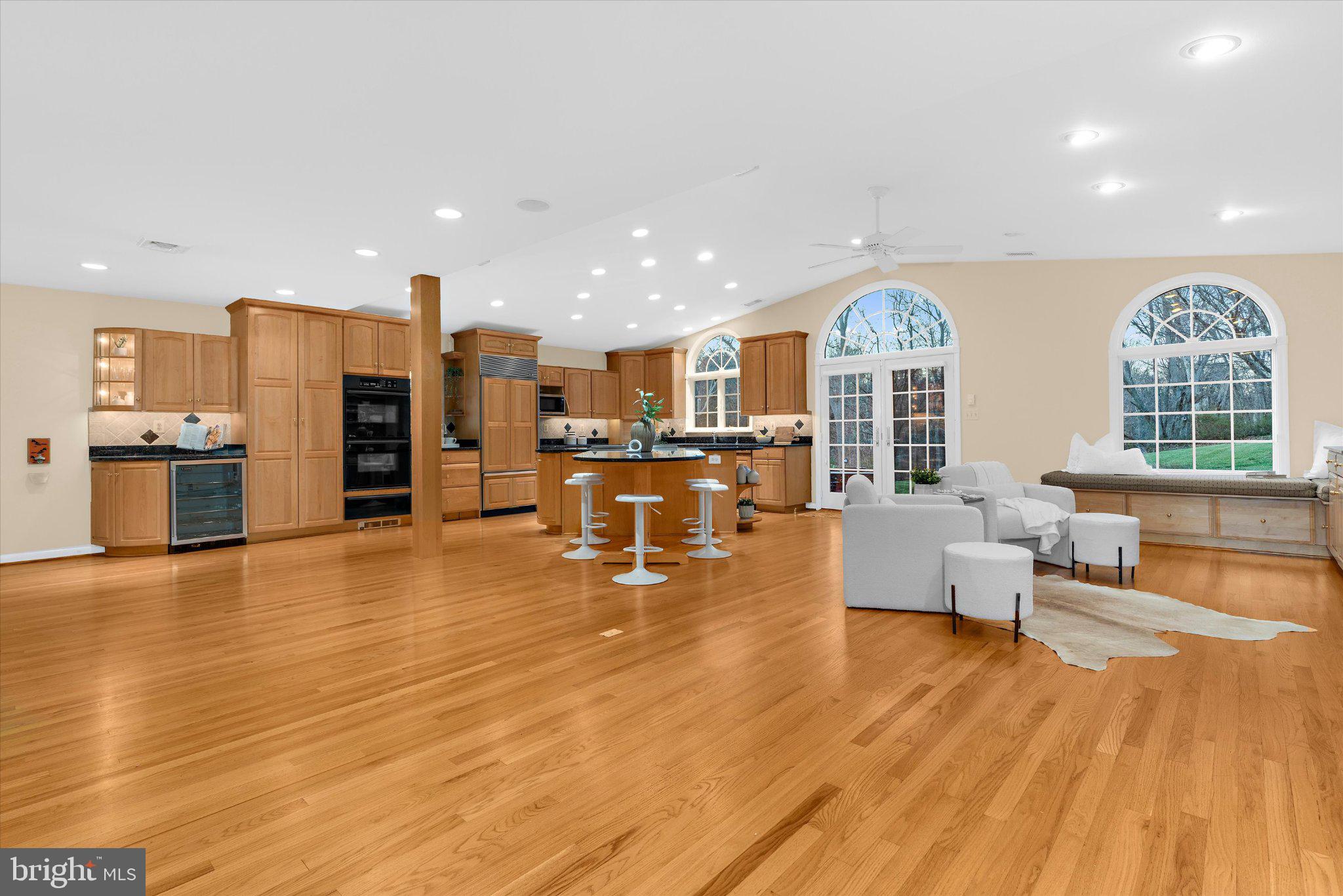 GLEN ARM - Residential