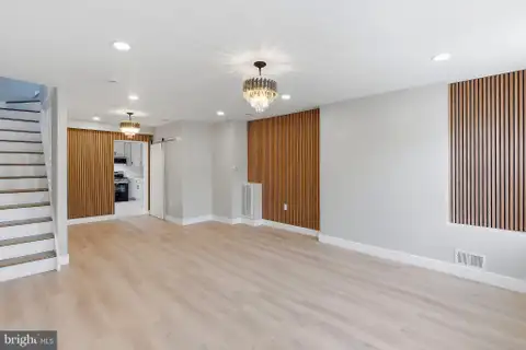 MLS: NJBL2112156