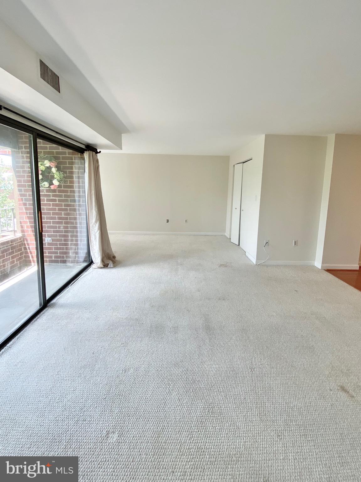 1600 PRINCE STREET - Residential Lease