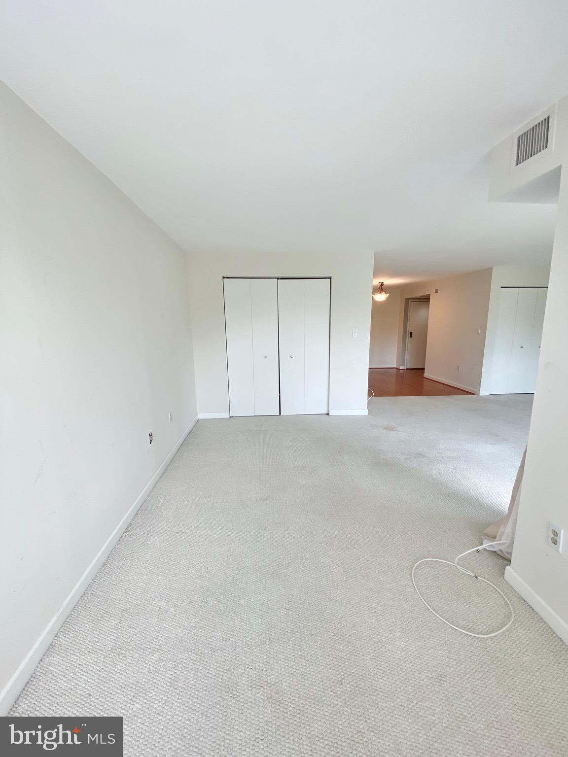 1600 PRINCE STREET - Residential Lease