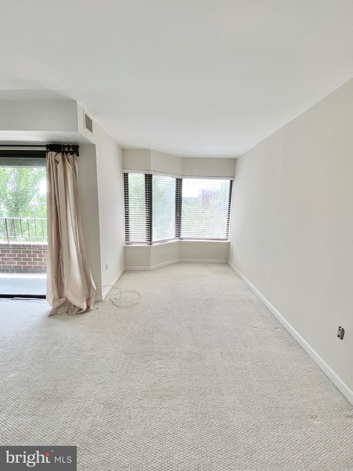 1600 PRINCE STREET - Residential Lease