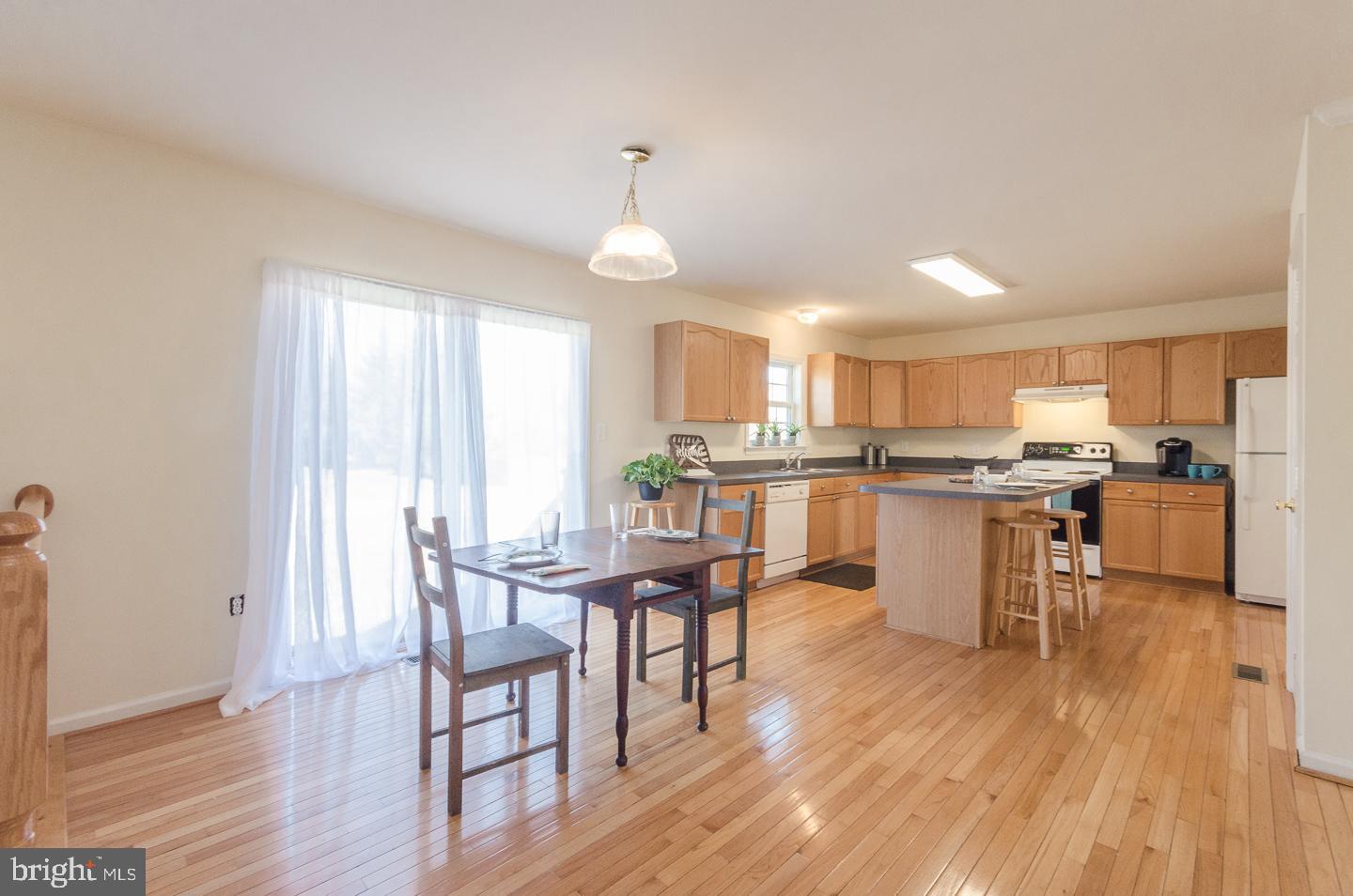 STONEBROOK VILLAGE - Residential